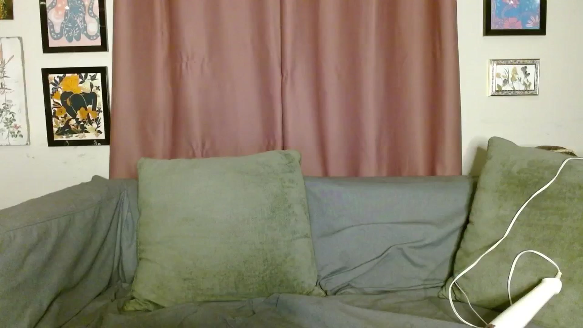 Gallery image thumbnail from RadiantLacy's myfreecams stream on, 06/04/2024, 10:59 image 10 of 20