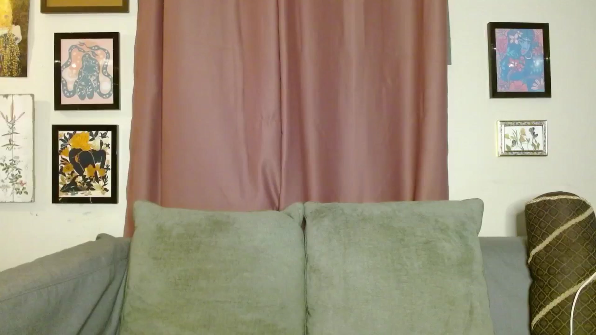 Gallery image thumbnail from RadiantLacy's myfreecams stream on, 06/12/2024, 12:47 image 5 of 20