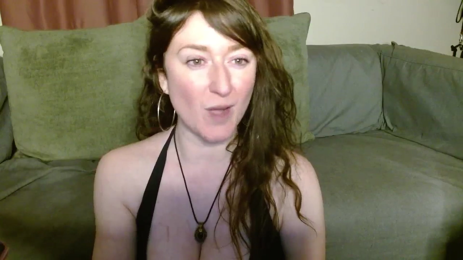 Gallery image thumbnail from RadiantLacy's myfreecams stream on, 06/15/2024, 11:10 image 17 of 20