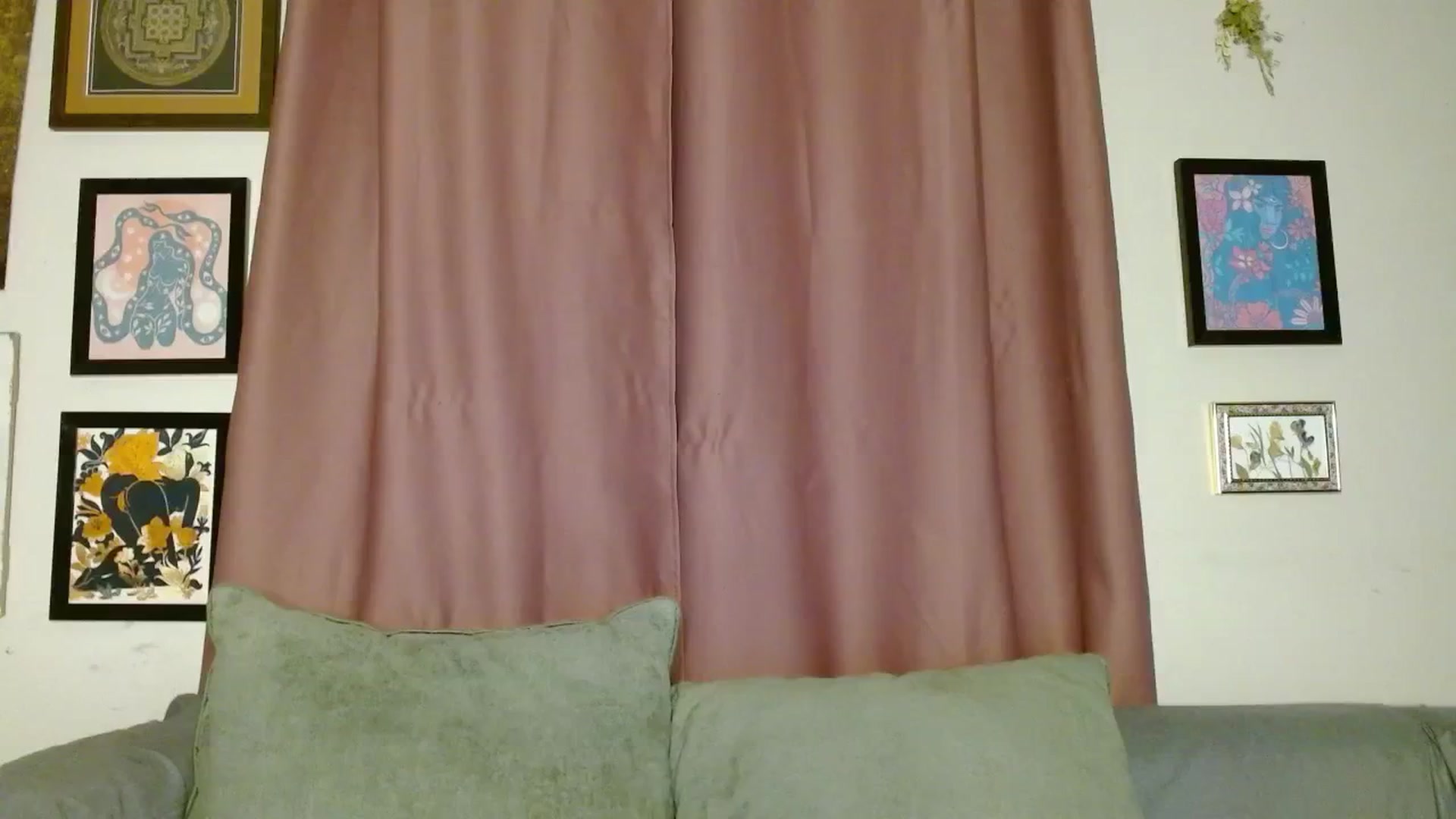 Gallery image thumbnail from RadiantLacy's myfreecams stream on, 06/22/2024, 12:40 image 12 of 20