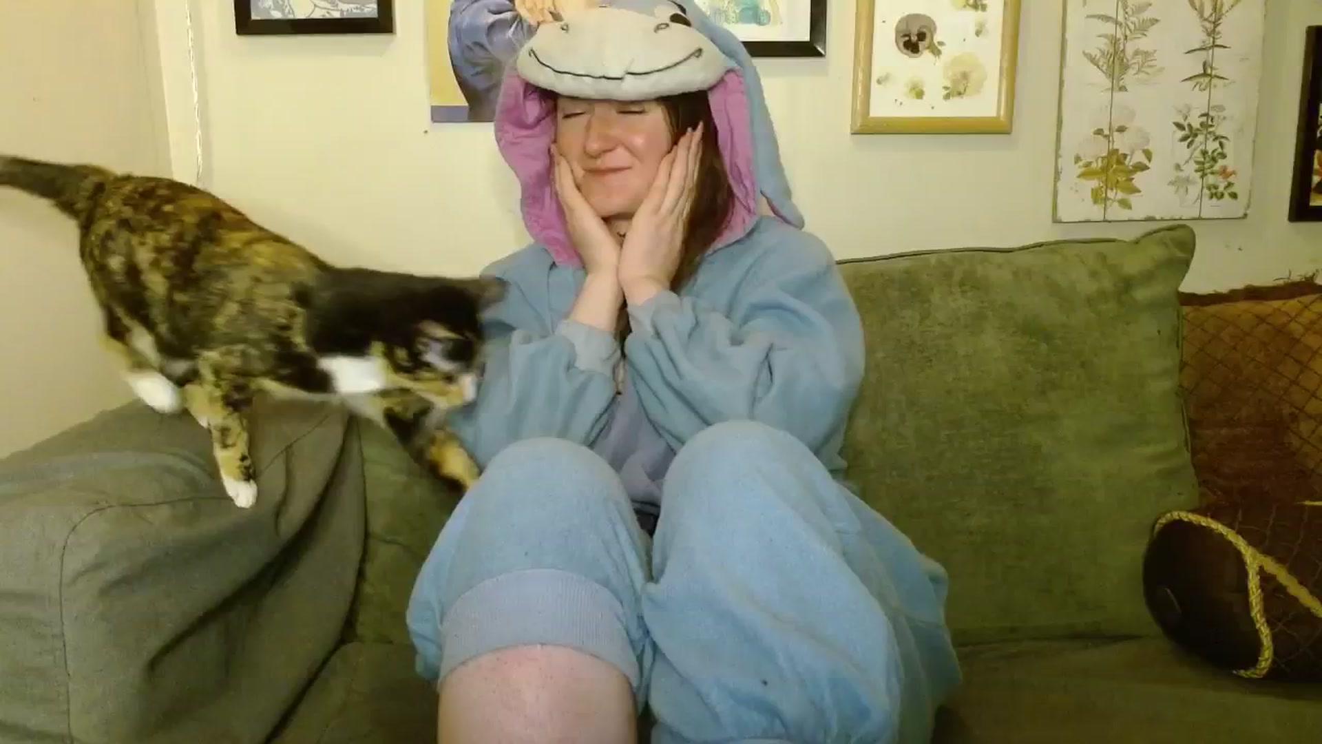 Gallery image thumbnail from RadiantLacy's myfreecams stream on, 07/21/2024, 13:38 image 20 of 20