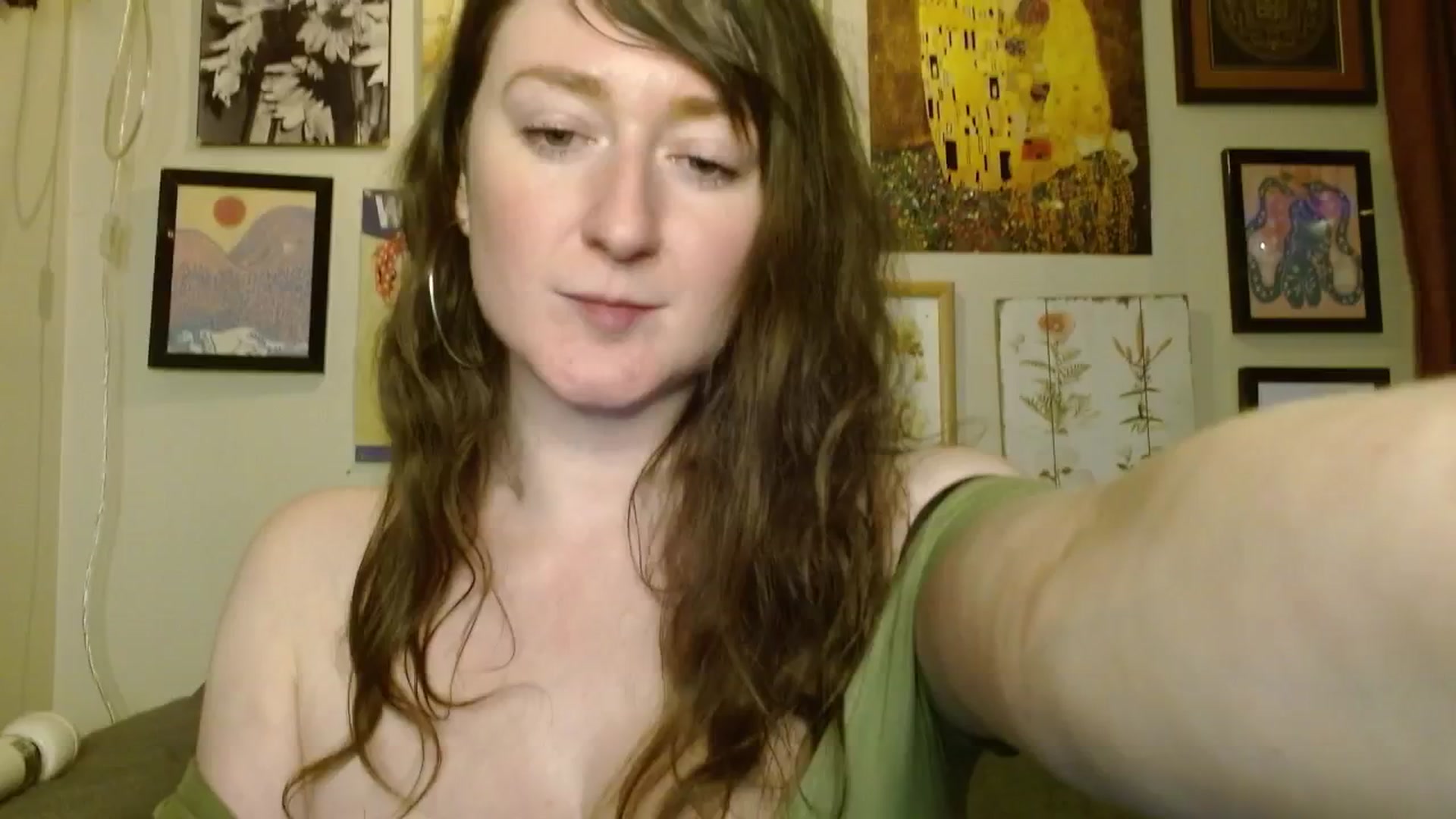 Gallery image thumbnail from RadiantLacy's myfreecams stream on, 08/14/2024, 12:48 image 2 of 20