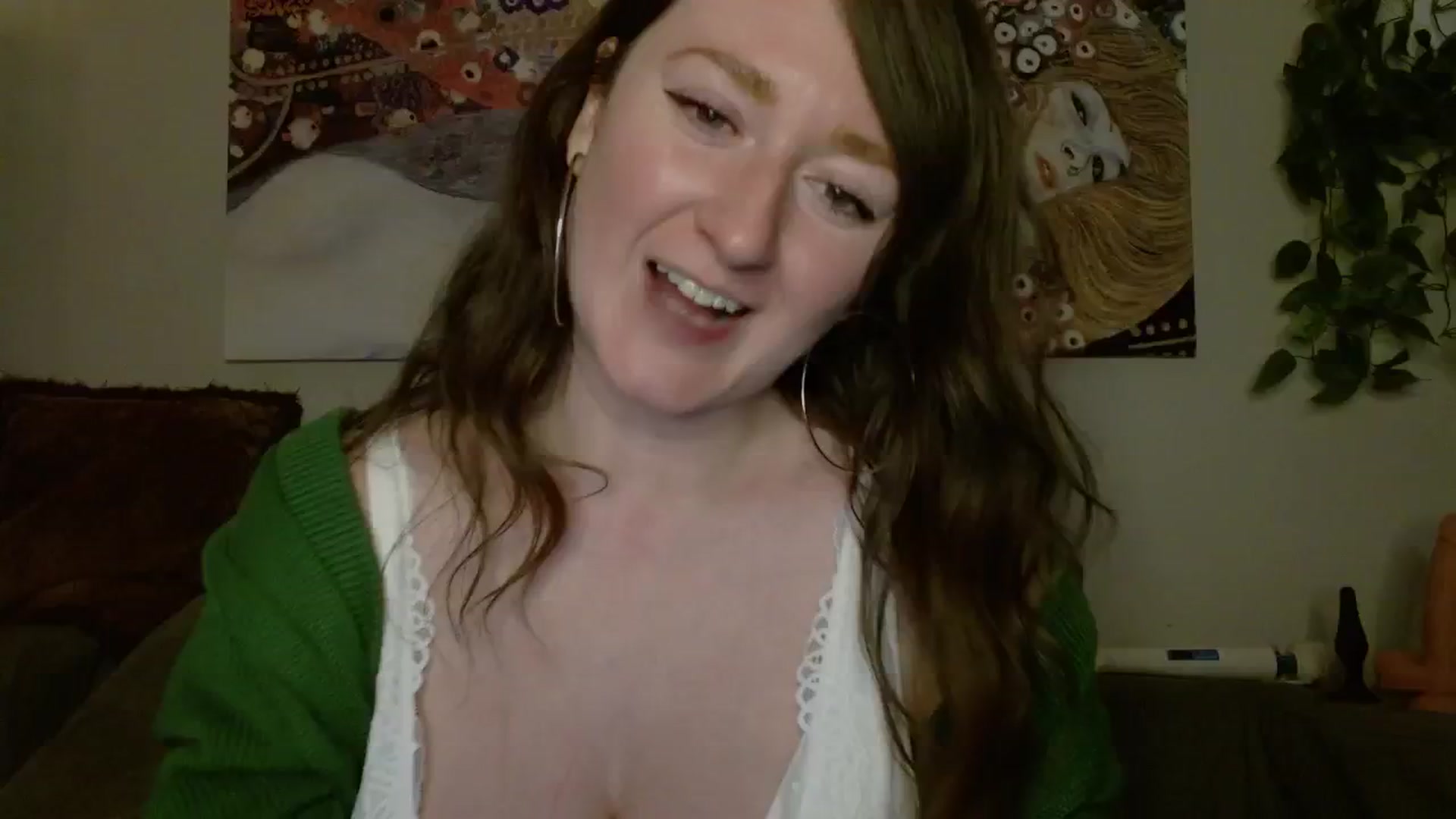 Gallery image thumbnail from RadiantLacy's myfreecams stream on, 10/06/2024, 08:34 image 2 of 20