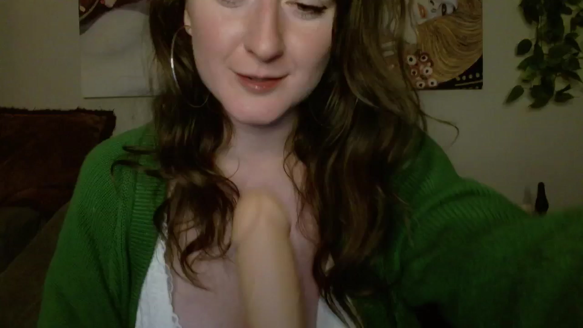 Gallery image thumbnail from RadiantLacy's myfreecams stream on, 10/06/2024, 08:34 image 6 of 20