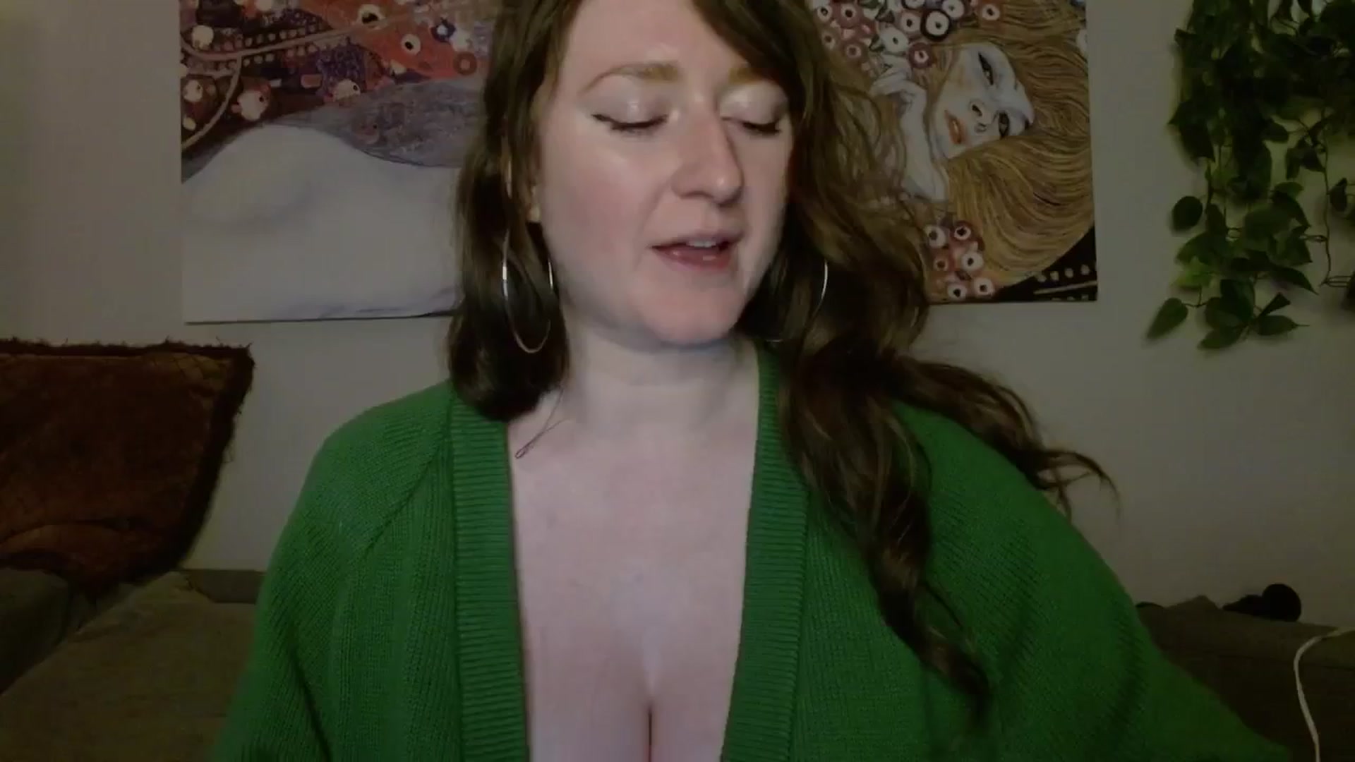 Gallery image thumbnail from RadiantLacy's myfreecams stream on, 10/06/2024, 10:22 image 18 of 20