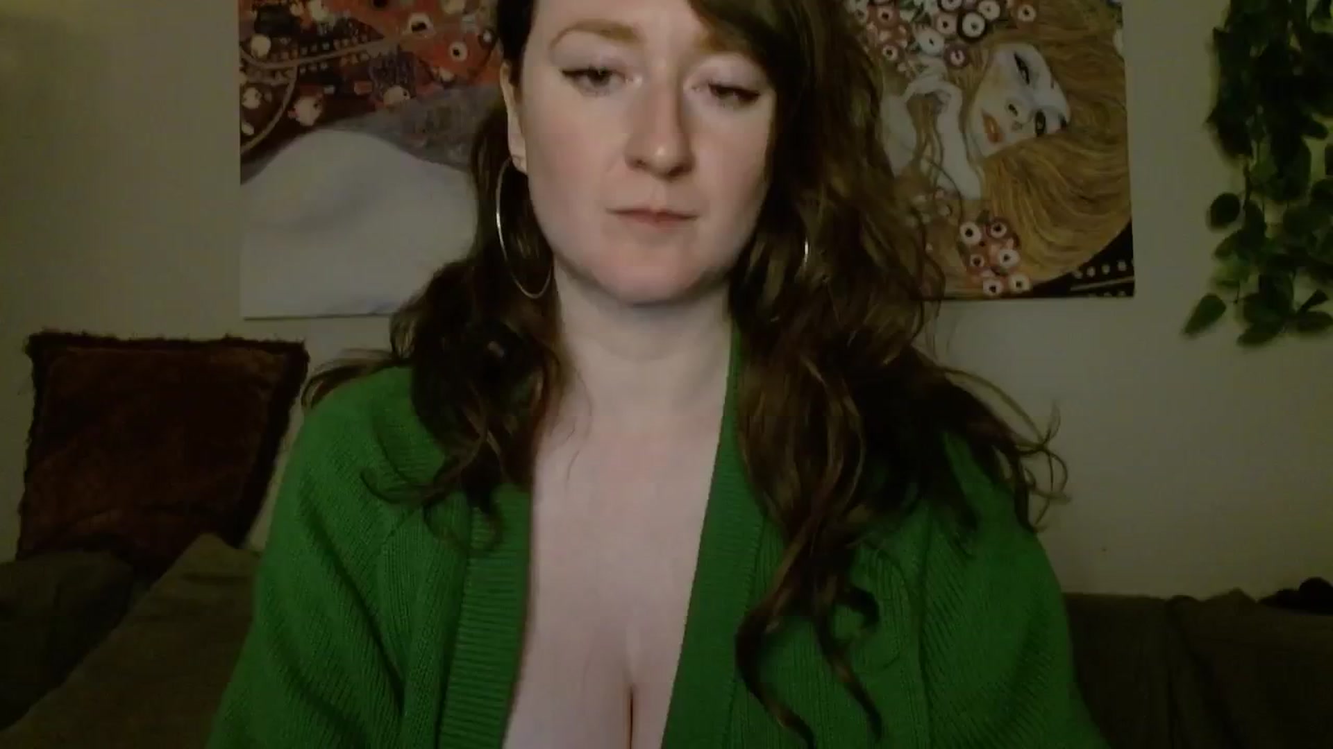 Gallery image thumbnail from RadiantLacy's myfreecams stream on, 10/06/2024, 10:22 image 9 of 20