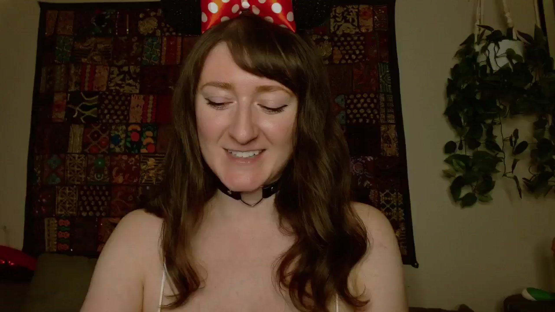 Gallery image thumbnail from RadiantLacy's myfreecams stream on, 10/23/2024, 10:19 image 1 of 20