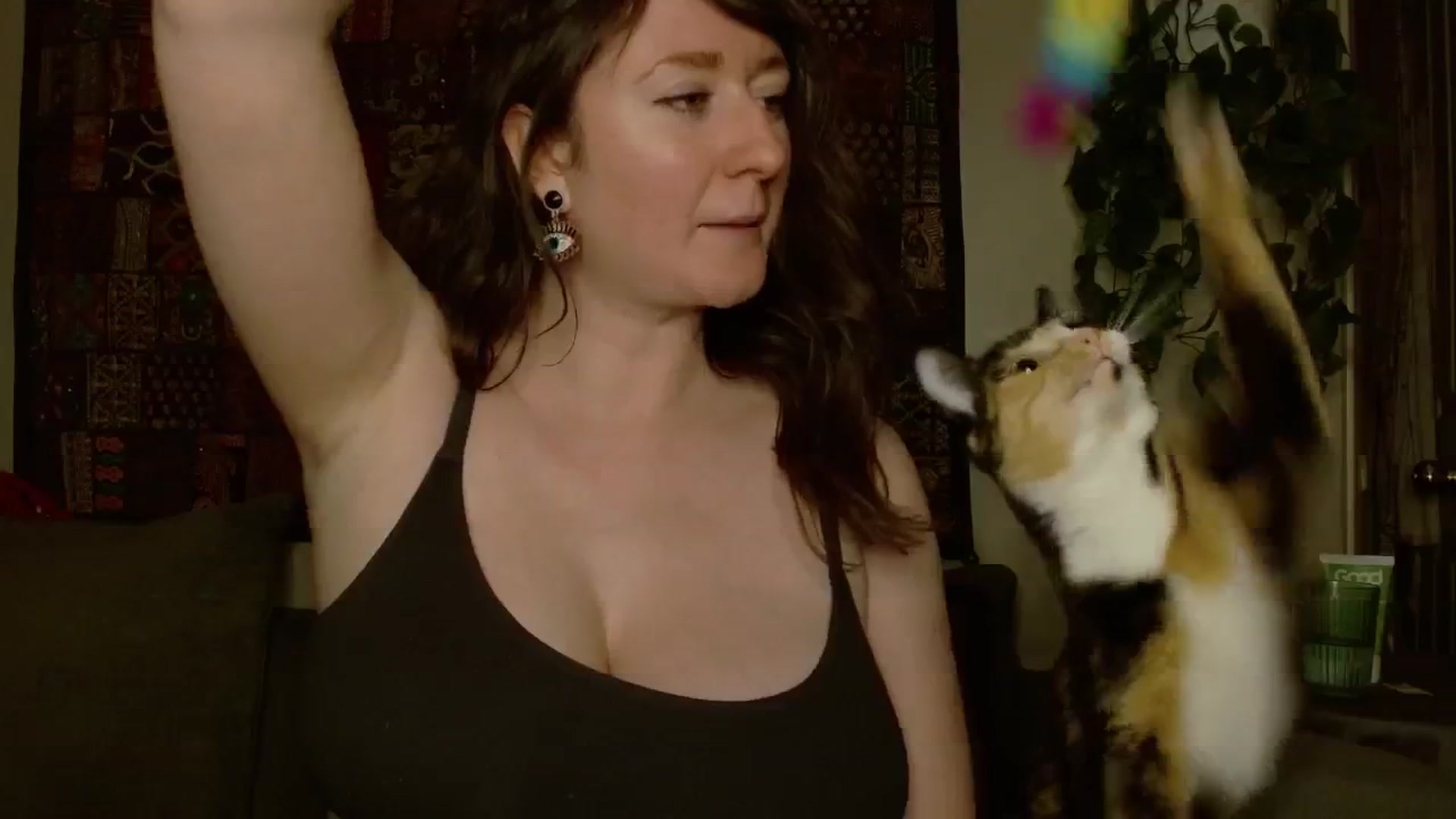 Gallery image thumbnail from RadiantLacy's myfreecams stream on, 11/03/2024, 11:09 image 12 of 20