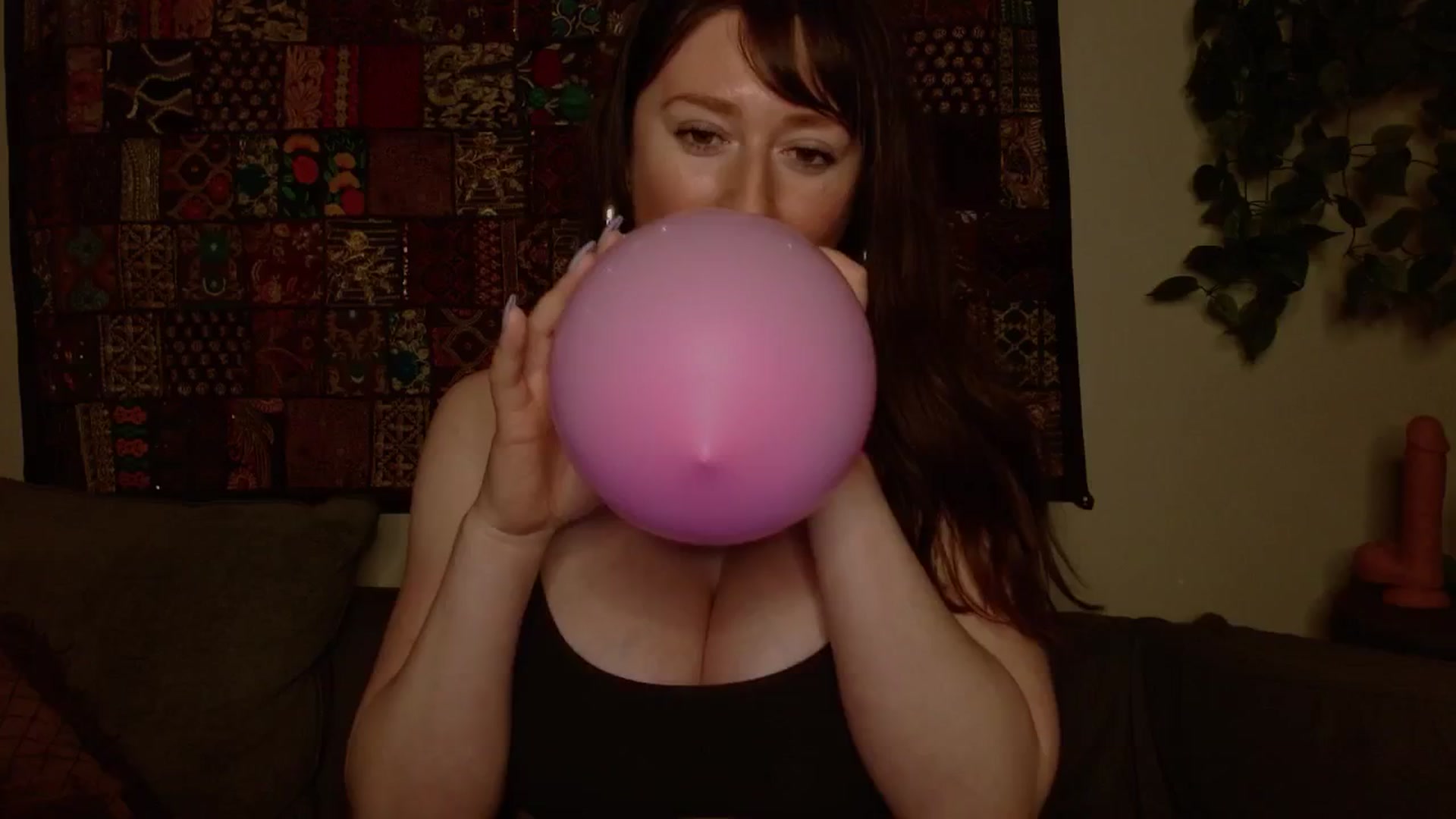 Gallery image thumbnail from RadiantLacy's myfreecams stream on, 11/13/2024, 16:25 image 9 of 20