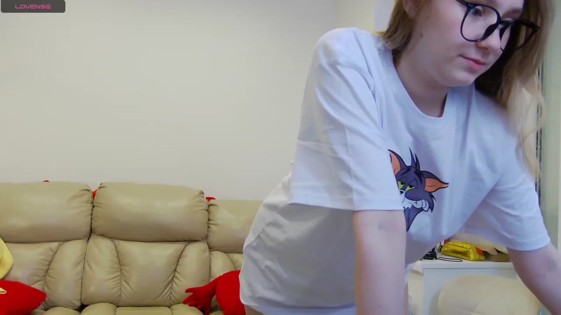 Gallery image thumbnail from Radiants__two's myfreecams stream on, 09/18/2023, 15:38 image 6 of 20