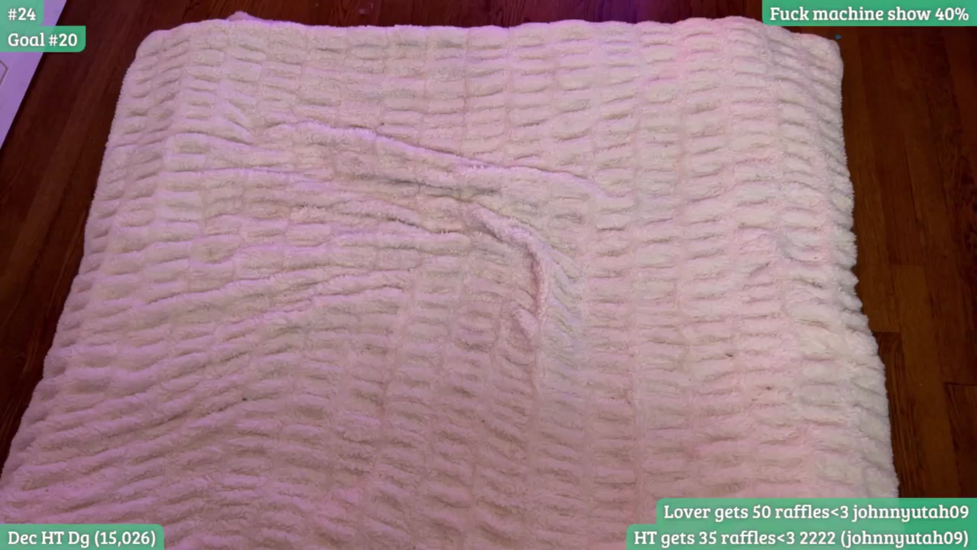 Gallery image thumbnail from RaeRiley's myfreecams stream on, 12/30/2025, 06:20 image 2 of 20