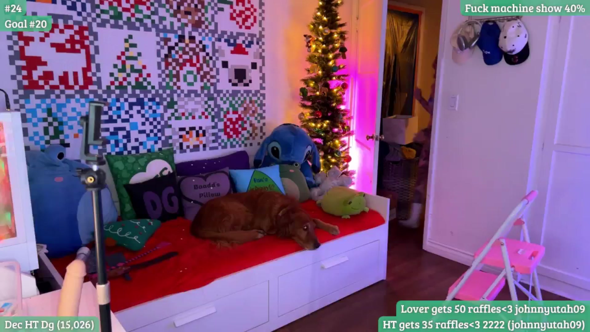 Gallery image thumbnail from RaeRiley's myfreecams stream on, 12/30/2025, 06:20 image 1 of 20