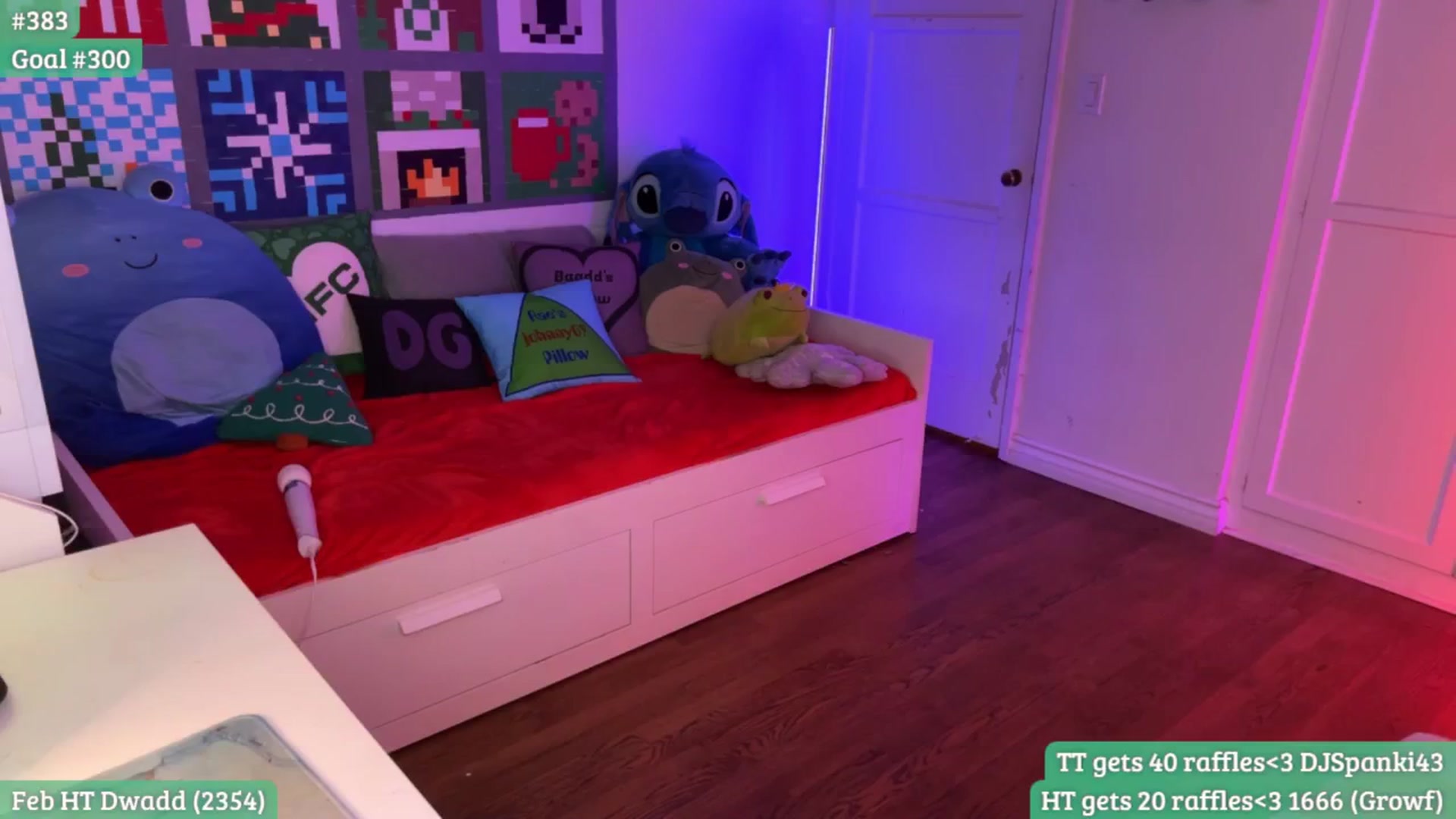 Gallery image thumbnail from RaeRiley's myfreecams stream on, 02/15/2026, 05:42 image 15 of 20
