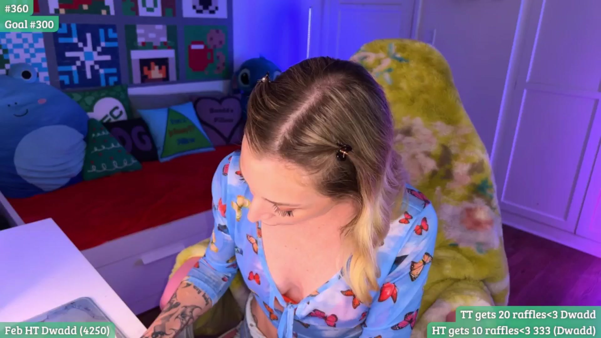Gallery image thumbnail from RaeRiley's myfreecams stream on, 02/21/2026, 04:33 image 5 of 20