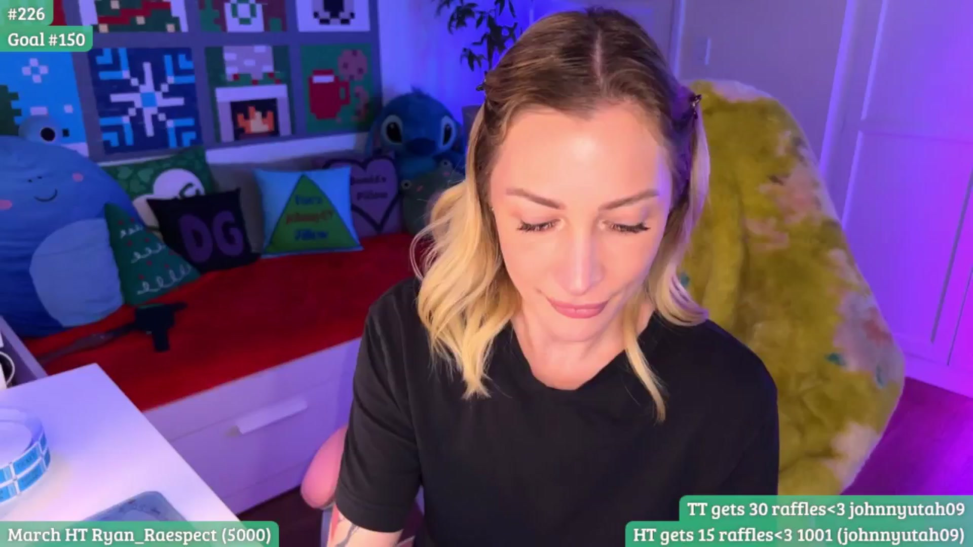 Gallery image thumbnail from RaeRiley's myfreecams stream on, 03/03/2026, 04:09 image 16 of 20