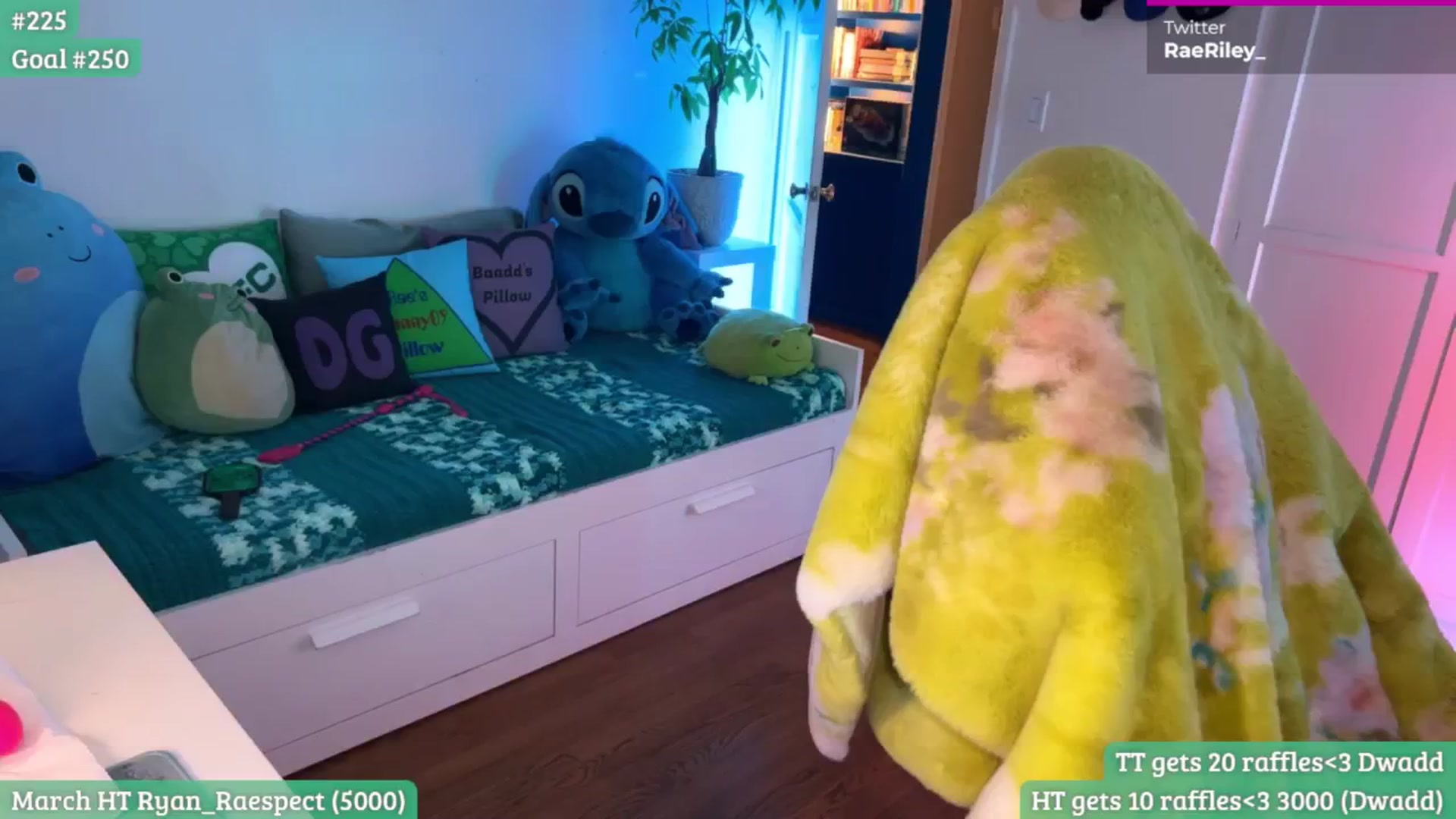 Gallery image thumbnail from RaeRiley's myfreecams stream on, 03/08/2026, 03:49 image 6 of 20