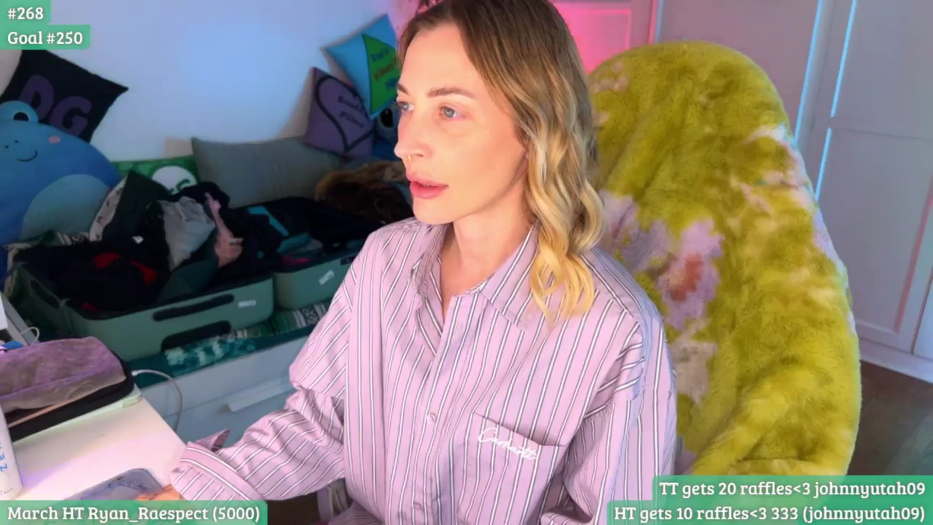 Gallery image thumbnail from RaeRiley's myfreecams stream on, 03/12/2026, 04:00 image 3 of 20