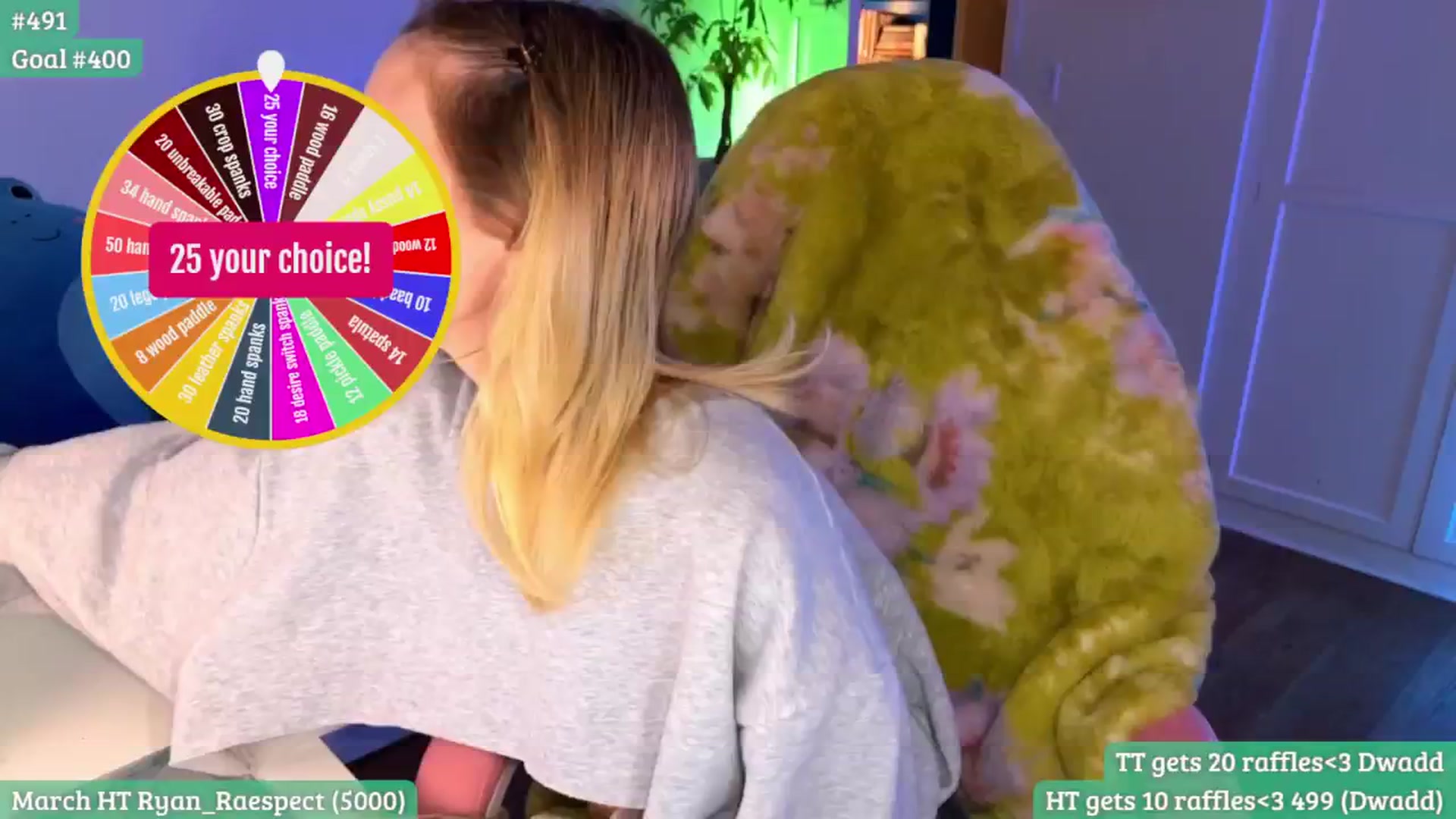 Gallery image thumbnail from RaeRiley's myfreecams stream on, 03/25/2026, 03:39 image 2 of 20