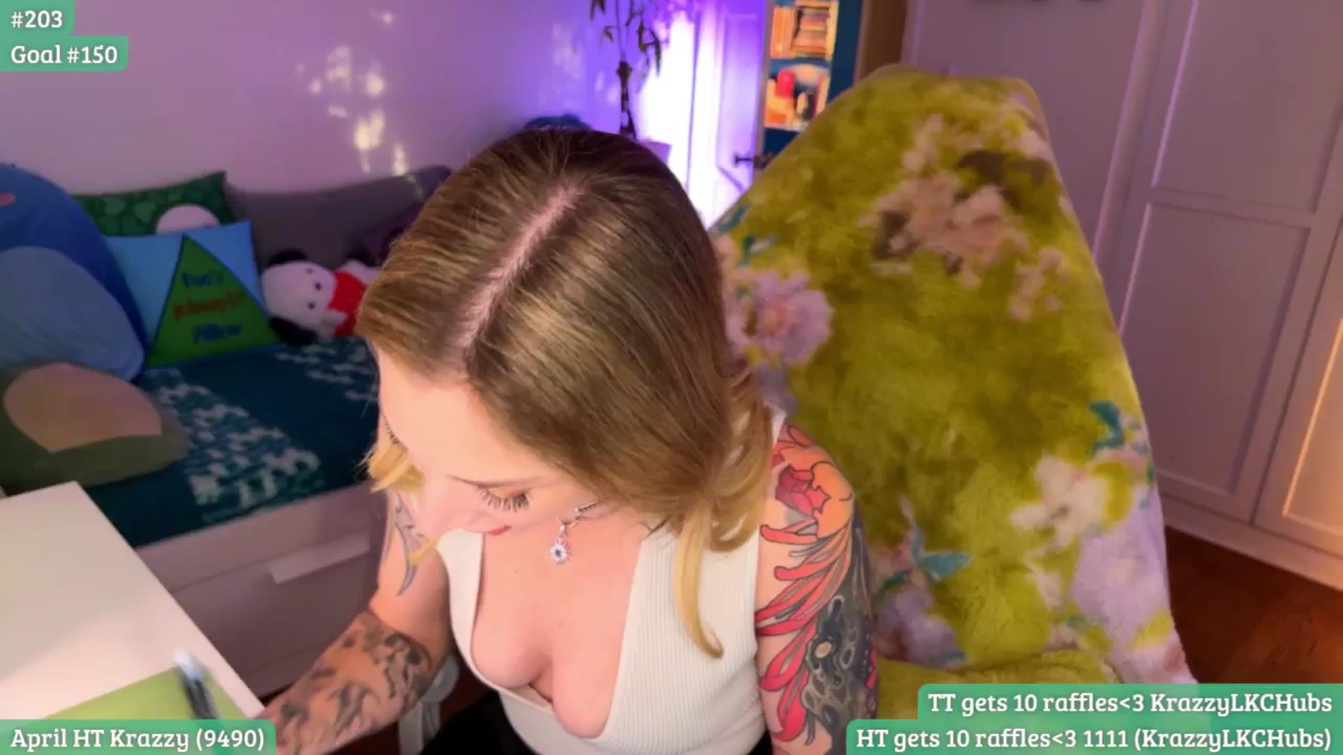Gallery image thumbnail from RaeRiley's myfreecams stream on, 04/15/2026, 03:56 image 4 of 20