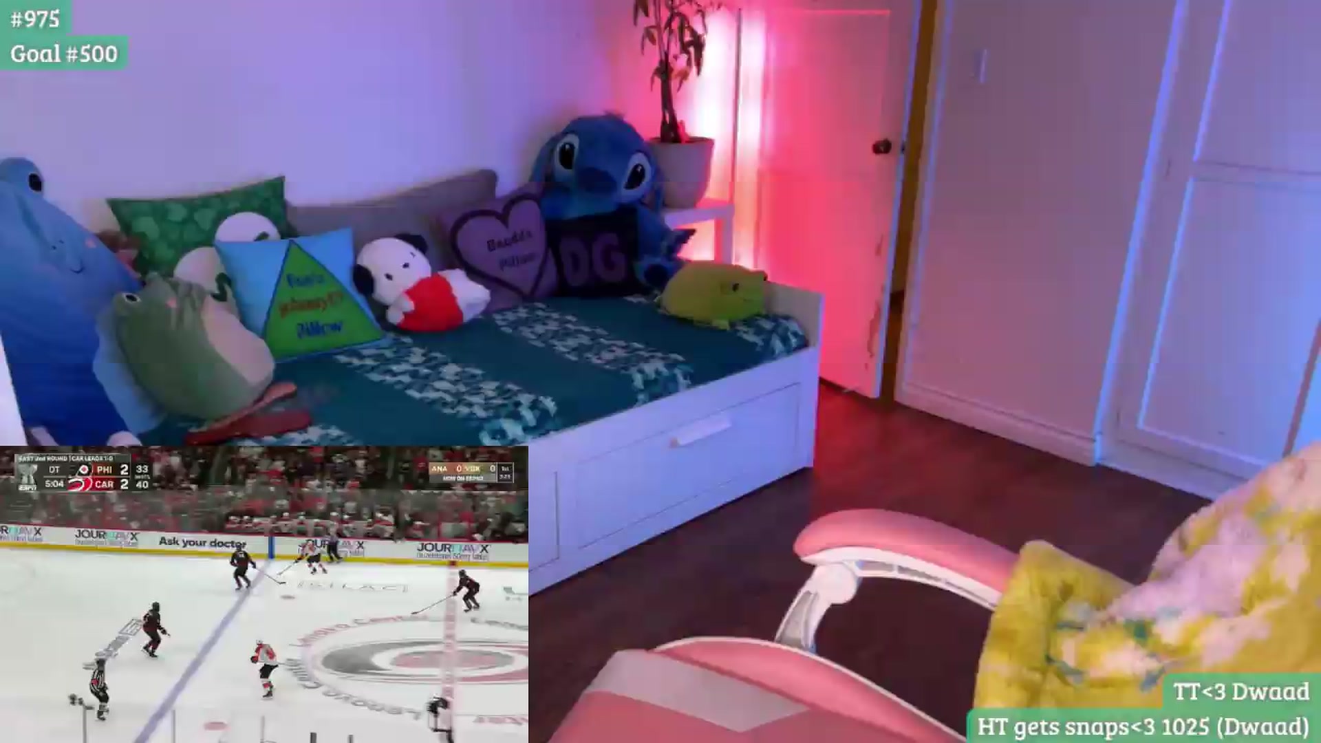 Gallery image thumbnail from RaeRiley's myfreecams stream on, 05/05/2026, 03:17 image 12 of 20