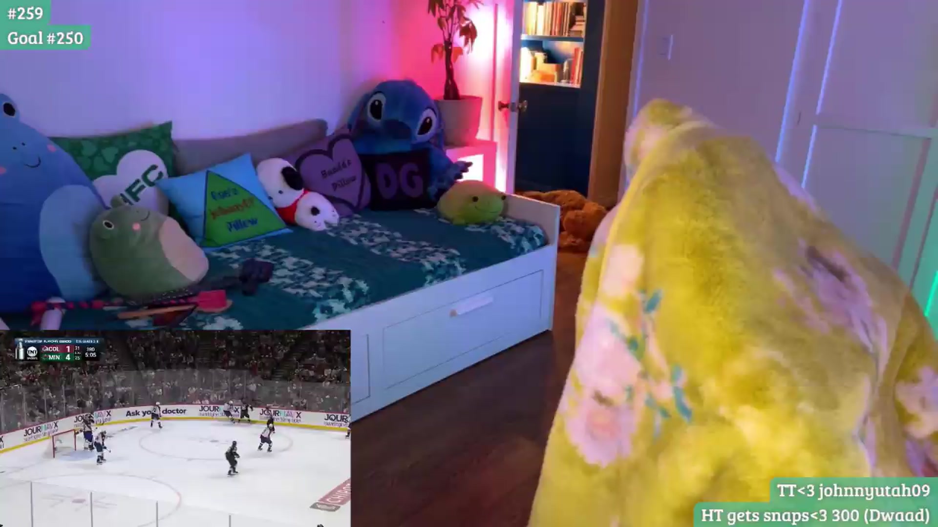 Gallery image thumbnail from RaeRiley's myfreecams stream on, 05/10/2026, 04:28 image 4 of 20