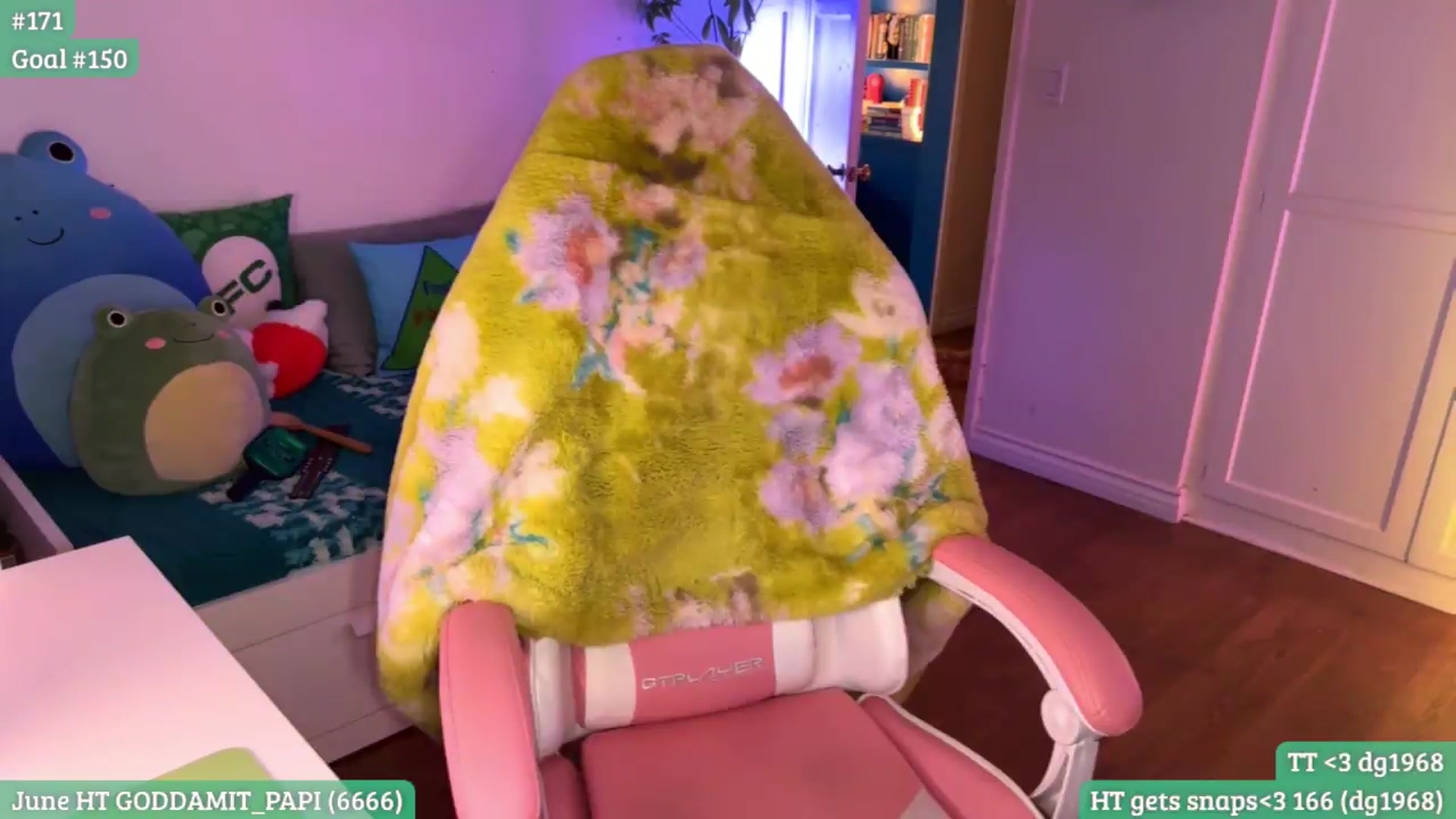 Gallery image thumbnail from RaeRiley's myfreecams stream on, 06/13/2026, 04:17 image 9 of 20