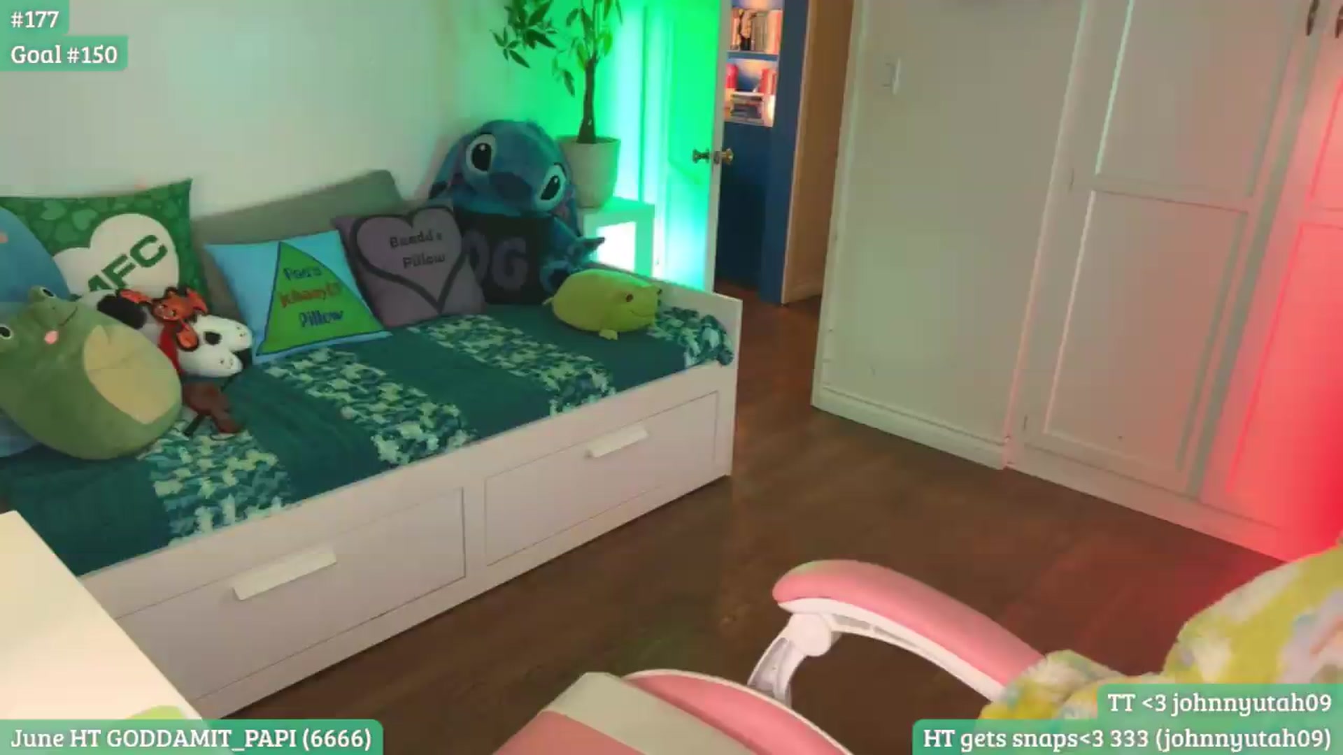 Gallery image thumbnail from RaeRiley's myfreecams stream on, 06/16/2026, 03:17 image 17 of 20