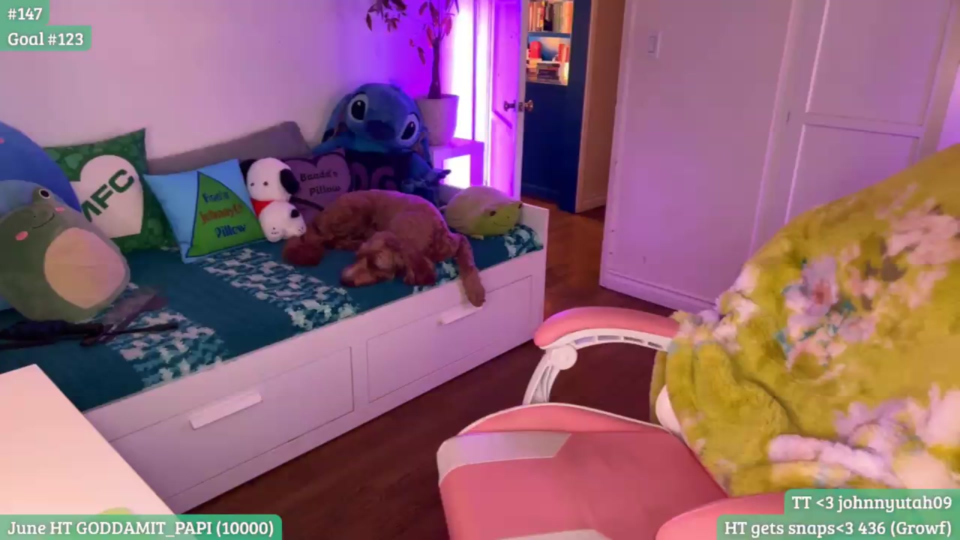 Gallery image thumbnail from RaeRiley's myfreecams stream on, 06/20/2026, 04:25 image 13 of 20