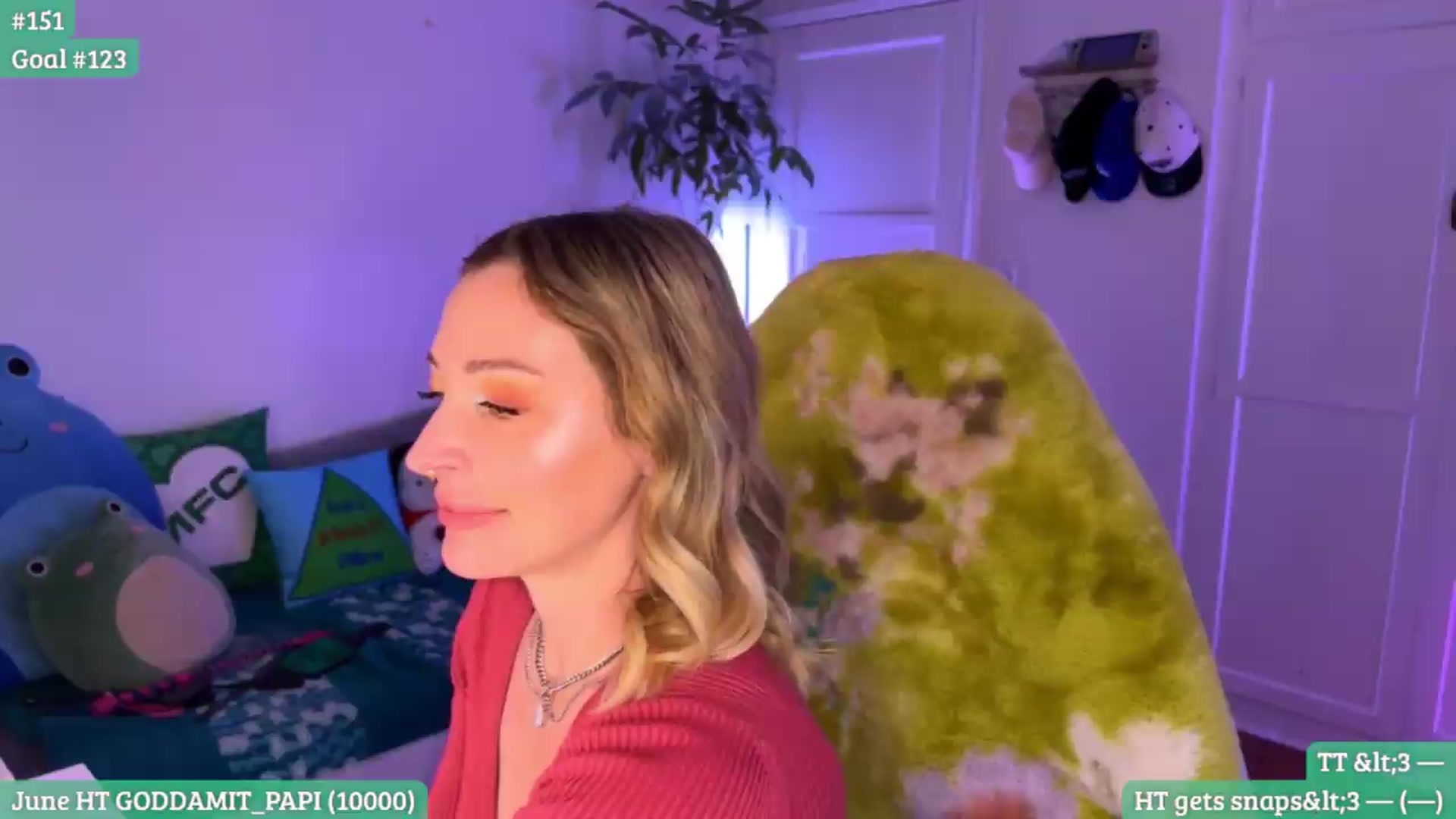 Gallery image thumbnail from RaeRiley's myfreecams stream on, 06/21/2026, 04:25 image 1 of 20