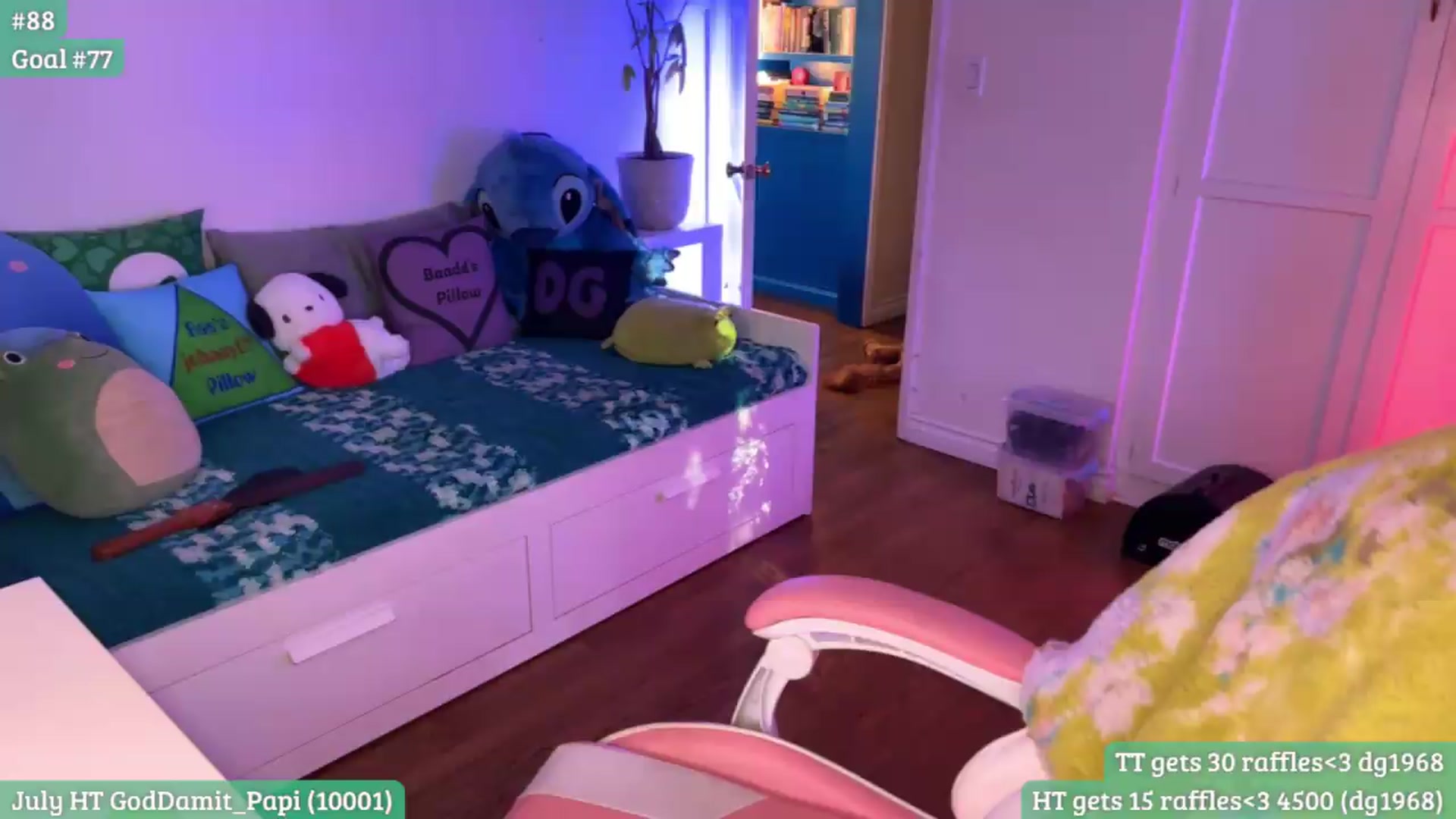Gallery image thumbnail from RaeRiley's myfreecams stream on, 07/10/2026, 02:44 image 3 of 20