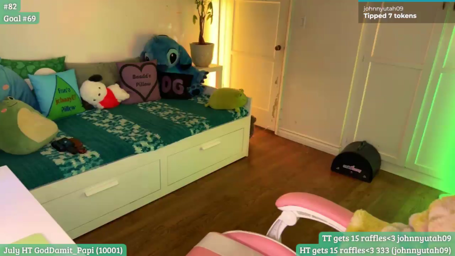 Gallery image thumbnail from RaeRiley's myfreecams stream on, 07/16/2026, 04:16 image 7 of 20
