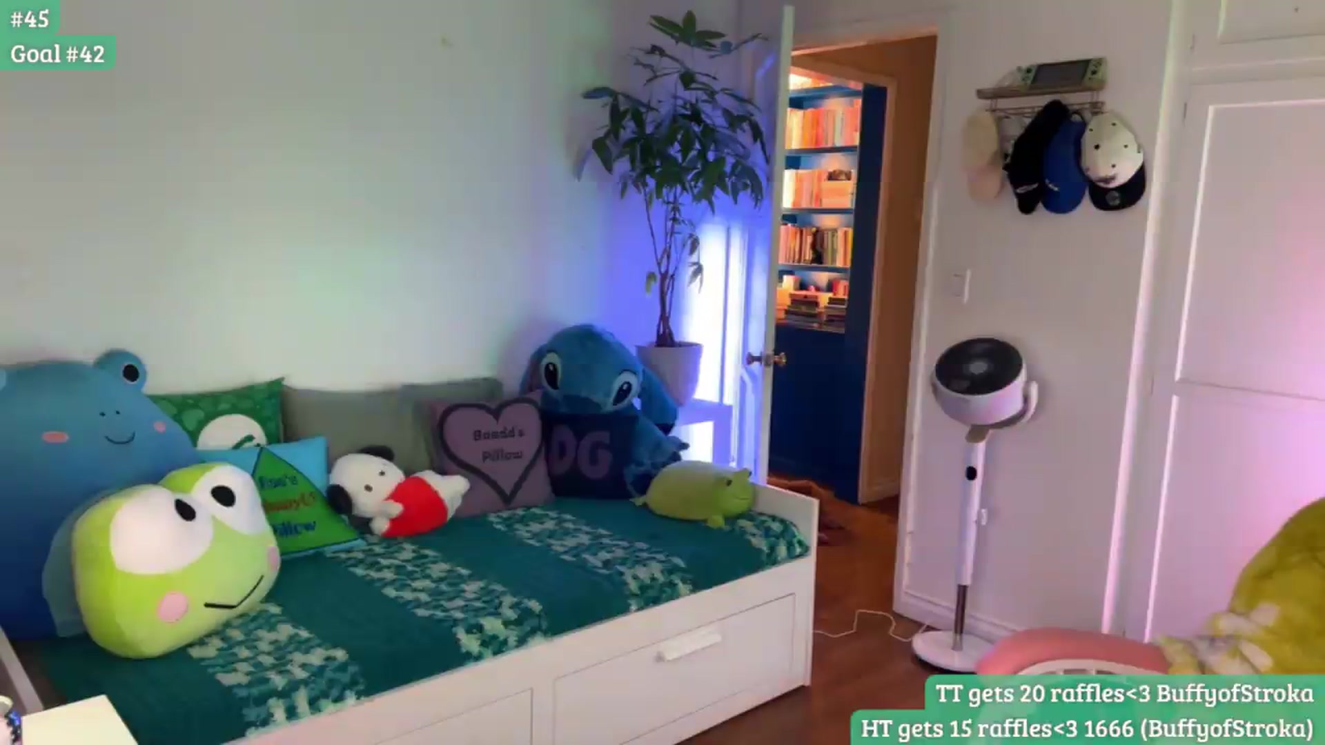 Gallery image thumbnail from RaeRiley's myfreecams stream on, 07/31/2026, 05:26 image 11 of 20