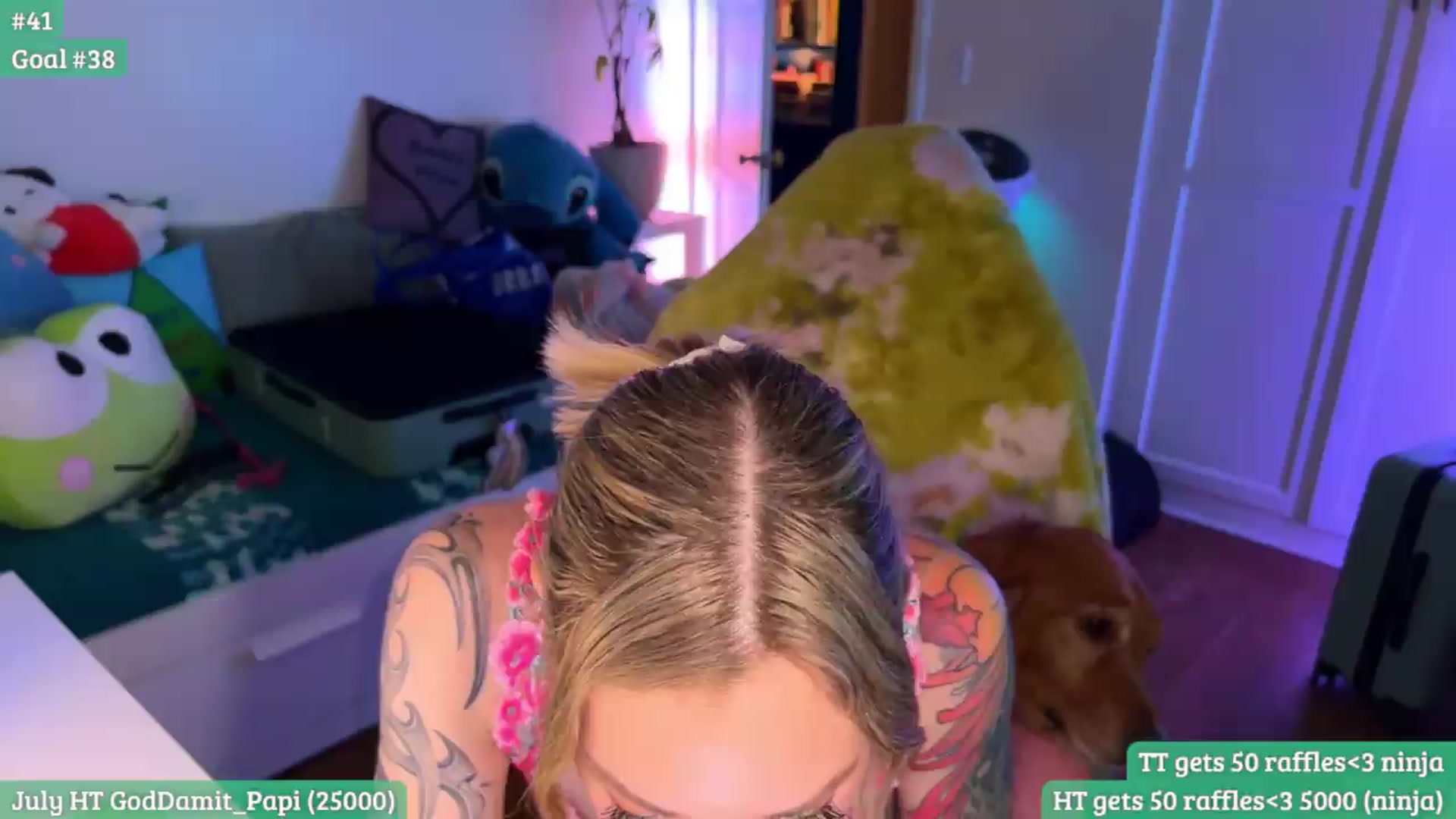 Gallery image thumbnail from RaeRiley's myfreecams stream on, 08/01/2026, 05:40 image 14 of 20