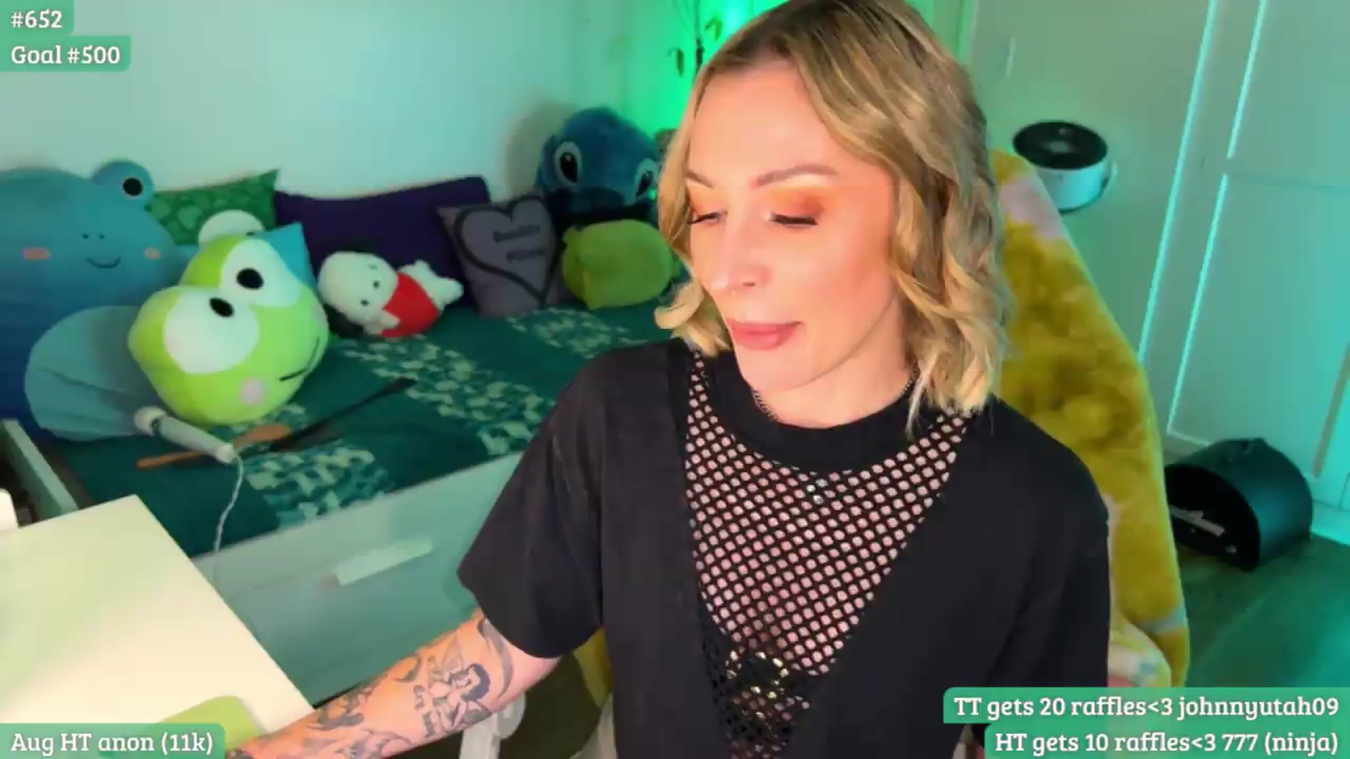 Gallery image thumbnail from RaeRiley's myfreecams stream on, 08/26/2026, 03:45 image 17 of 20