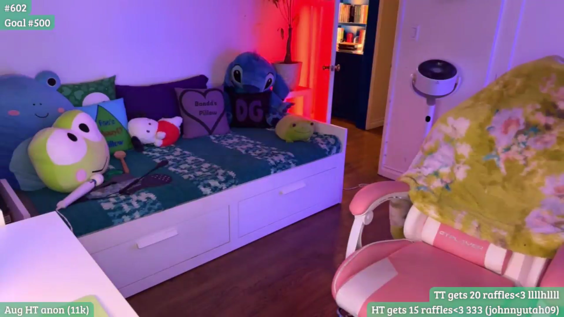 Gallery image thumbnail from RaeRiley's myfreecams stream on, 08/29/2026, 04:50 image 16 of 20