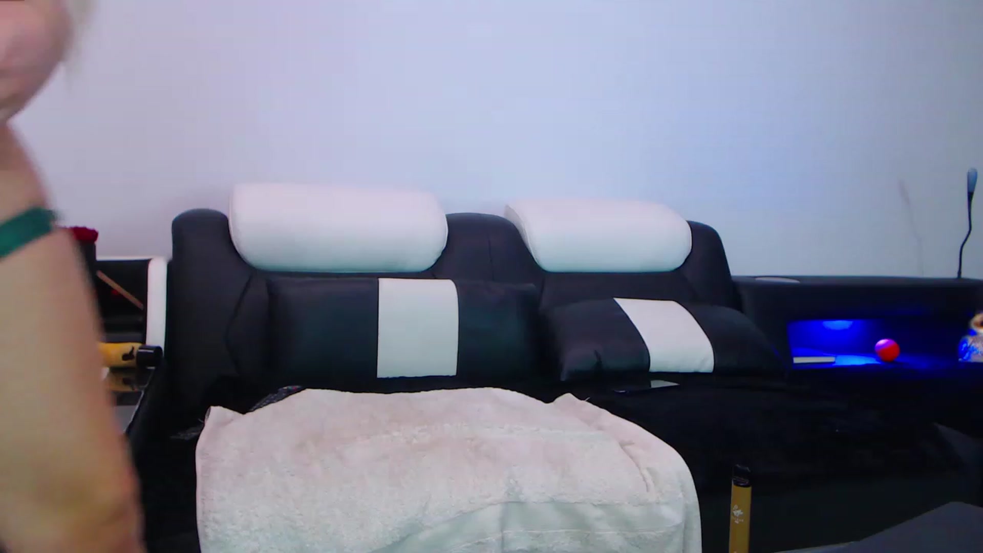 Gallery image thumbnail from RahellaStar's myfreecams stream on, 01/26/2023, 20:06 image 6 of 20