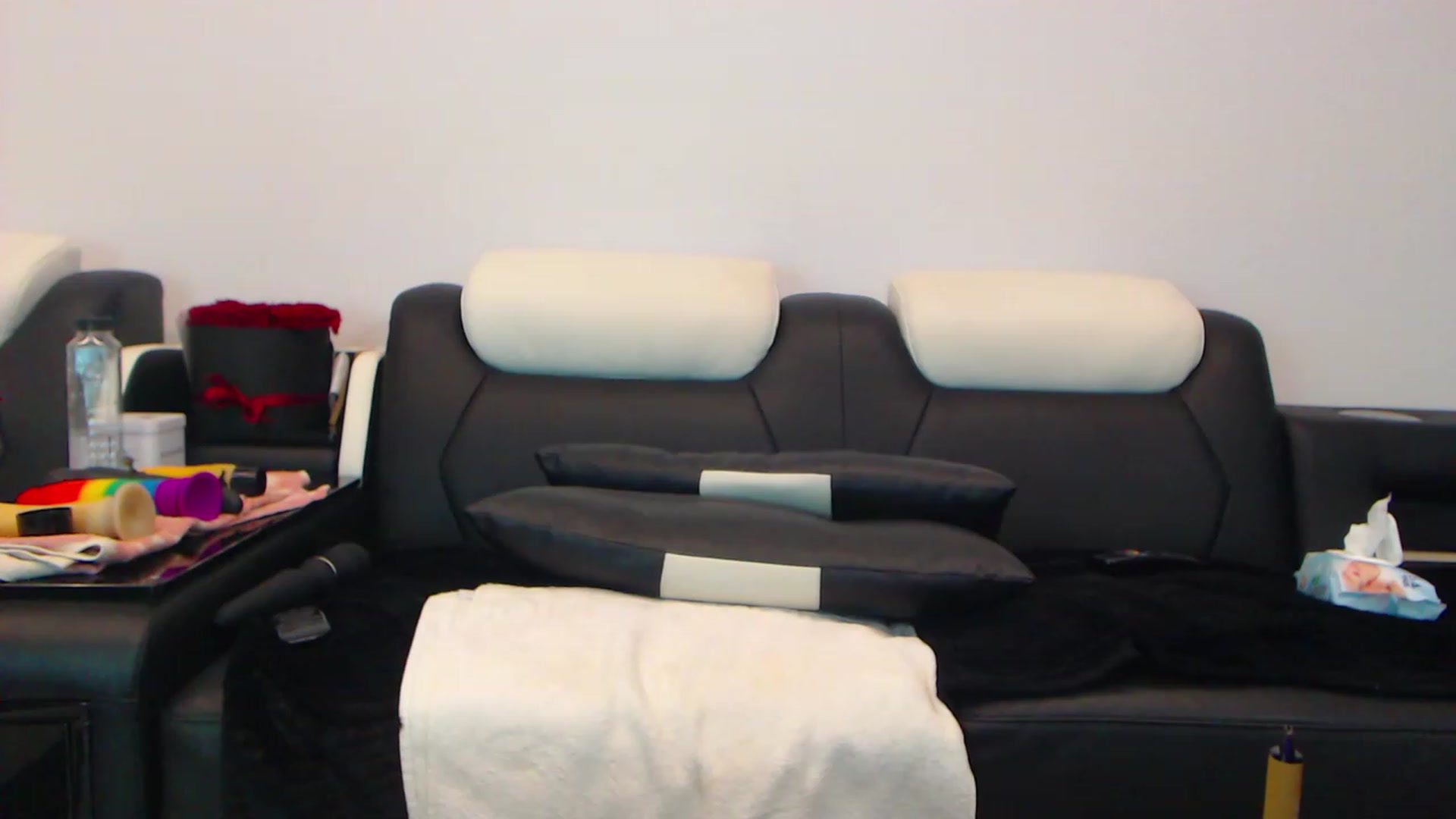 Gallery image thumbnail from RahellaStar's myfreecams stream on, 07/22/2023, 17:27 image 13 of 20