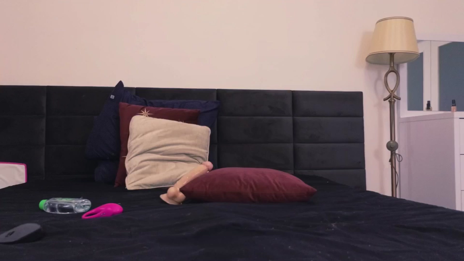 Gallery image thumbnail from Raianna_'s myfreecams stream on, 11/21/2024, 11:57 image 7 of 20