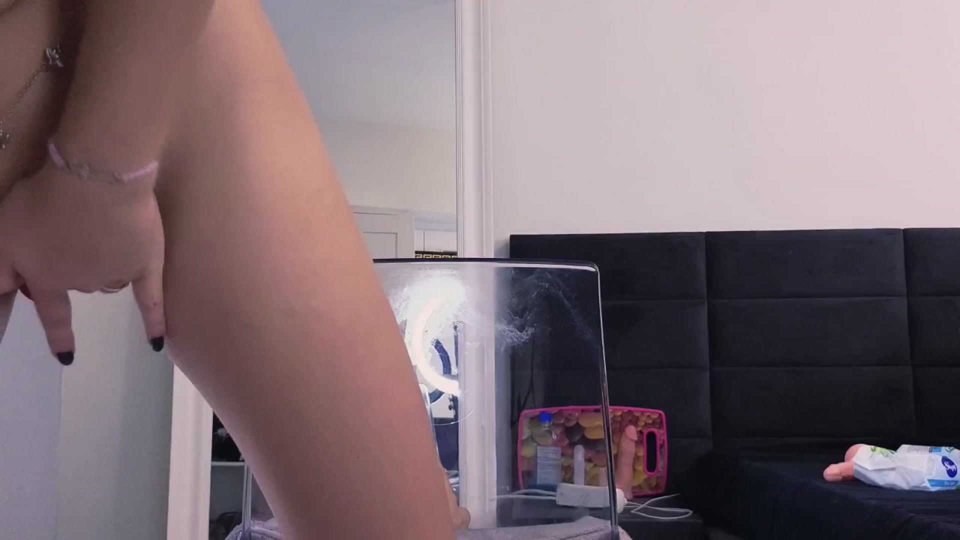 Gallery image thumbnail from Raianna_'s myfreecams stream on, 12/11/2024, 15:29 image 9 of 20
