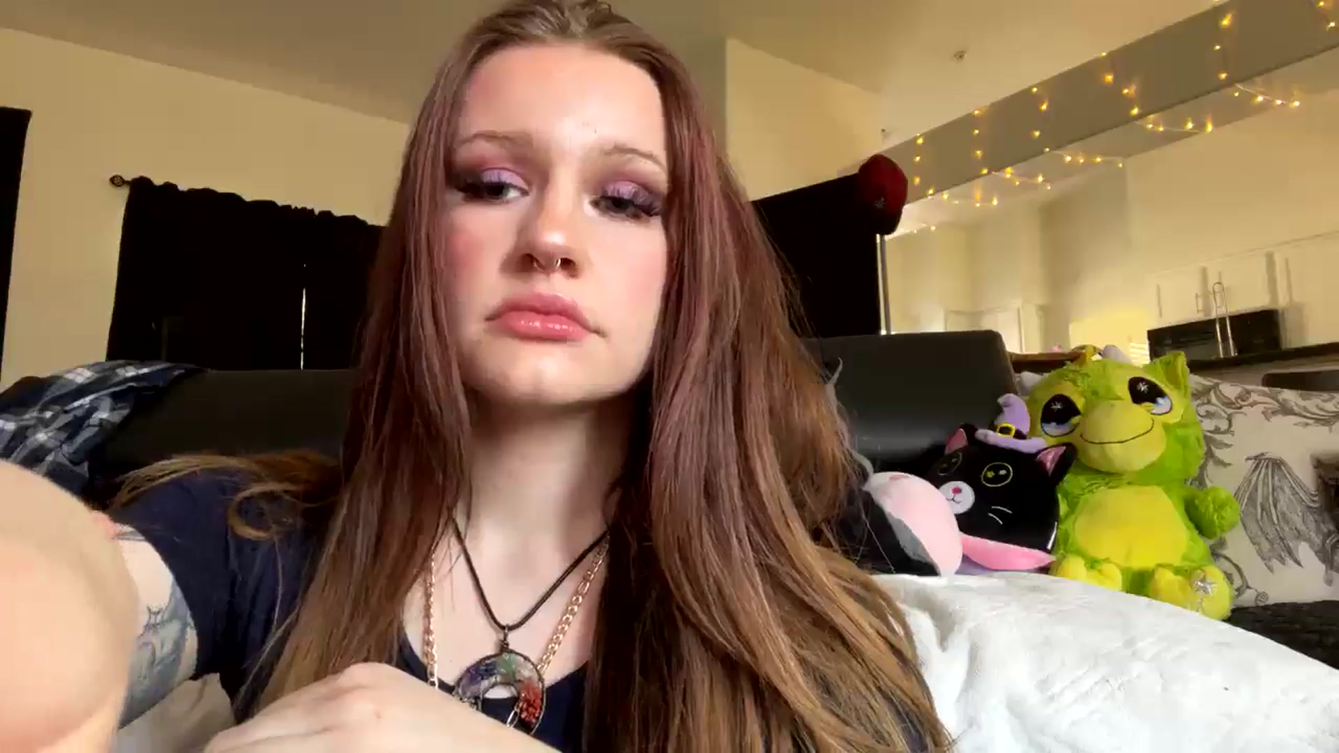 Gallery image thumbnail from RainStormin's myfreecams stream on, 02/26/2025, 20:44 image 16 of 20