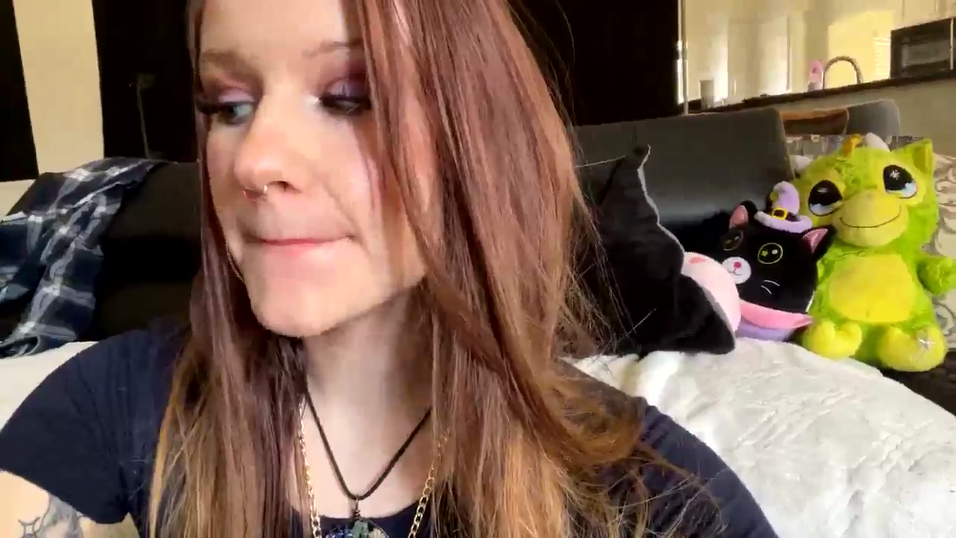 Gallery image thumbnail from RainStormin's myfreecams stream on, 02/26/2025, 20:44 image 3 of 20
