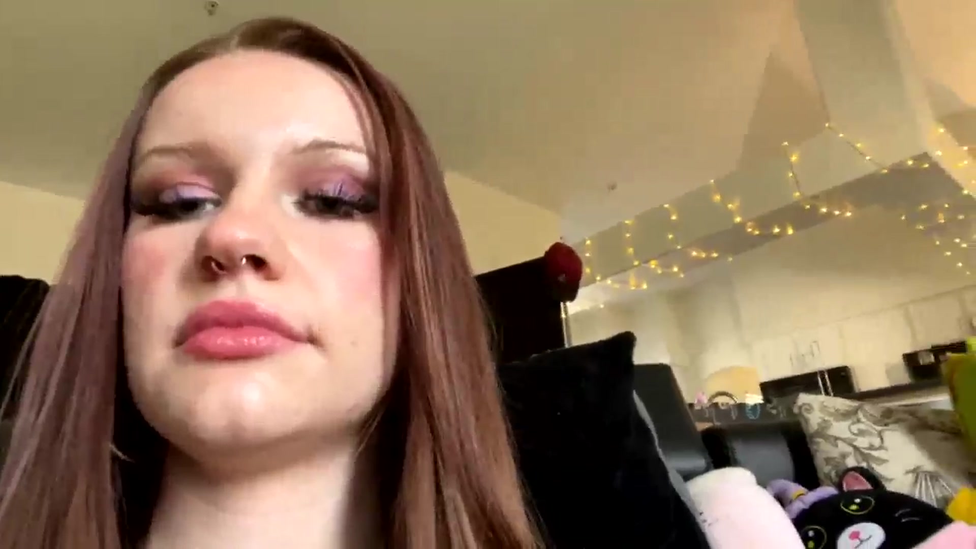 Gallery image thumbnail from RainStormin's myfreecams stream on, 02/26/2025, 23:24 image 9 of 20