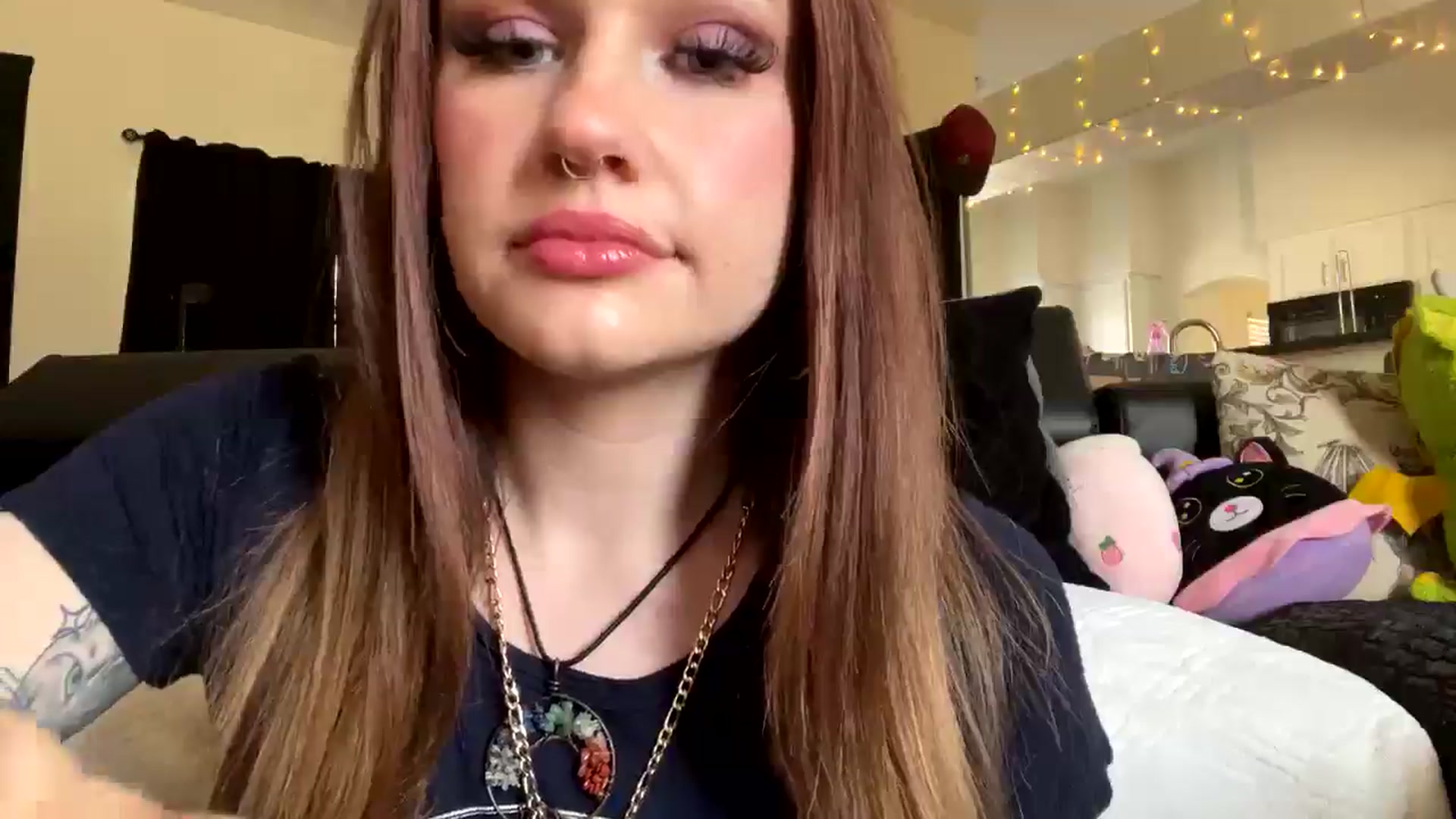 Gallery image thumbnail from RainStormin's myfreecams stream on, 02/26/2025, 23:24 image 3 of 20
