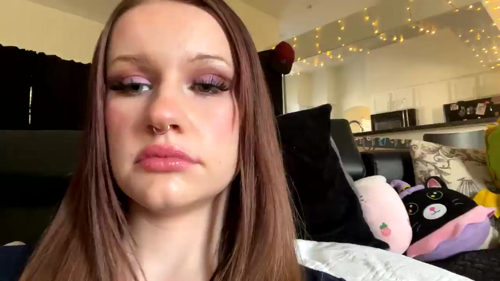 Gallery image thumbnail from RainStormin's myfreecams stream on, 02/26/2025, 23:24 image 18 of 20