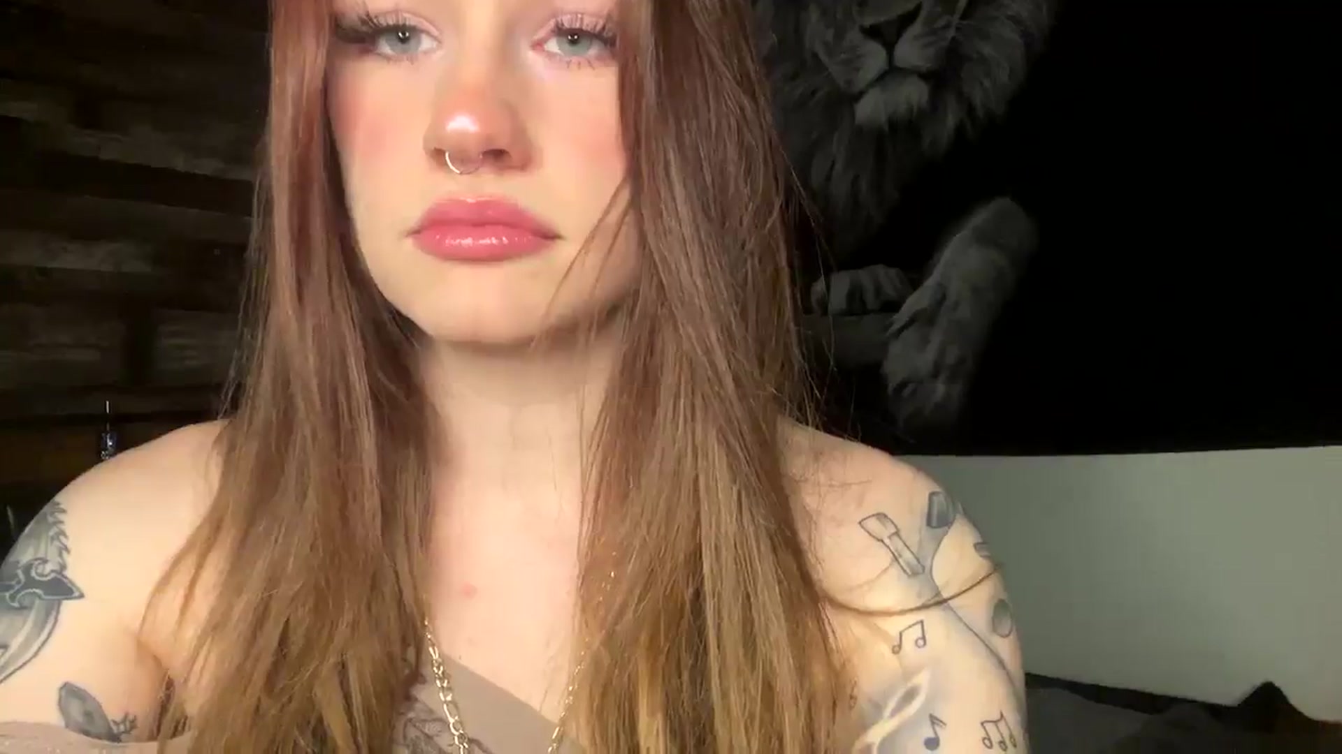 Gallery image thumbnail from RainStormin's myfreecams stream on, 03/03/2025, 03:28 image 4 of 20