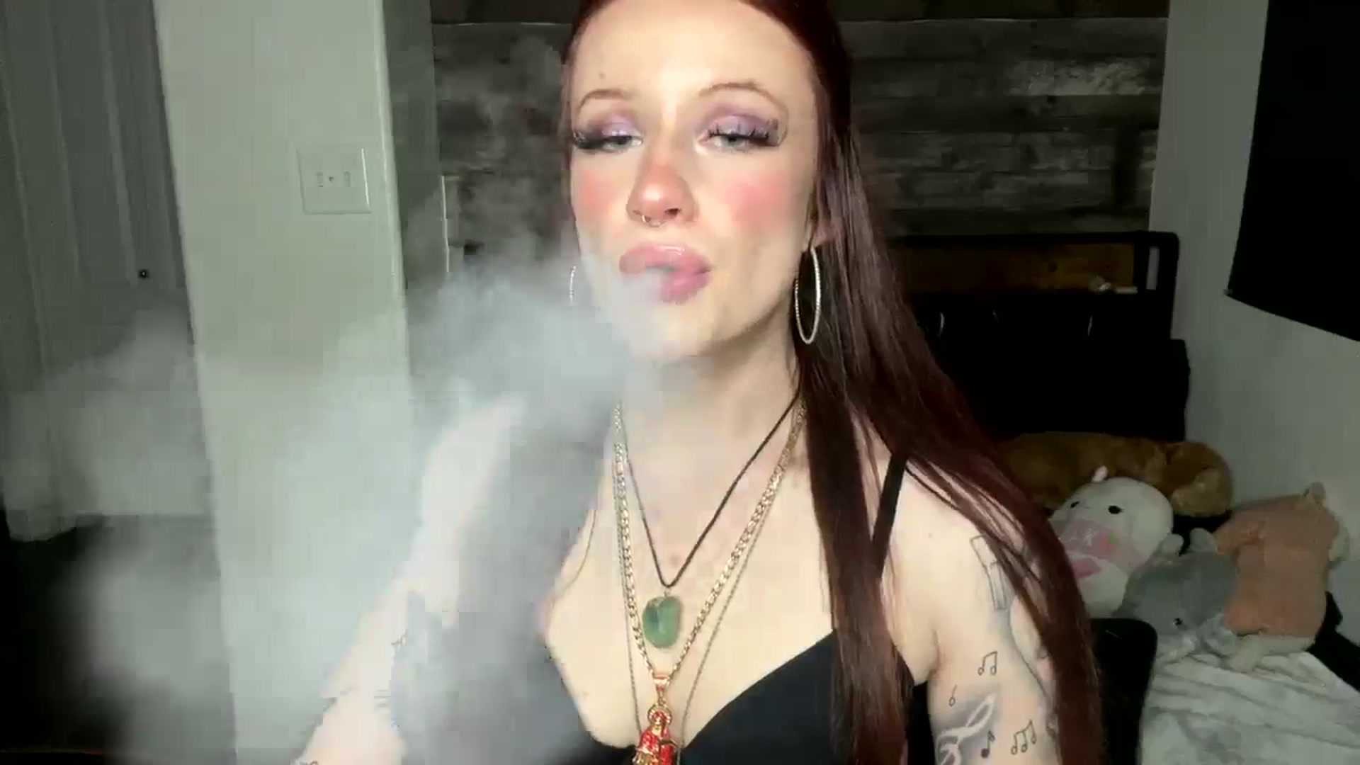 Gallery image thumbnail from RainStormin's myfreecams stream on, 03/07/2025, 09:00 image 5 of 20