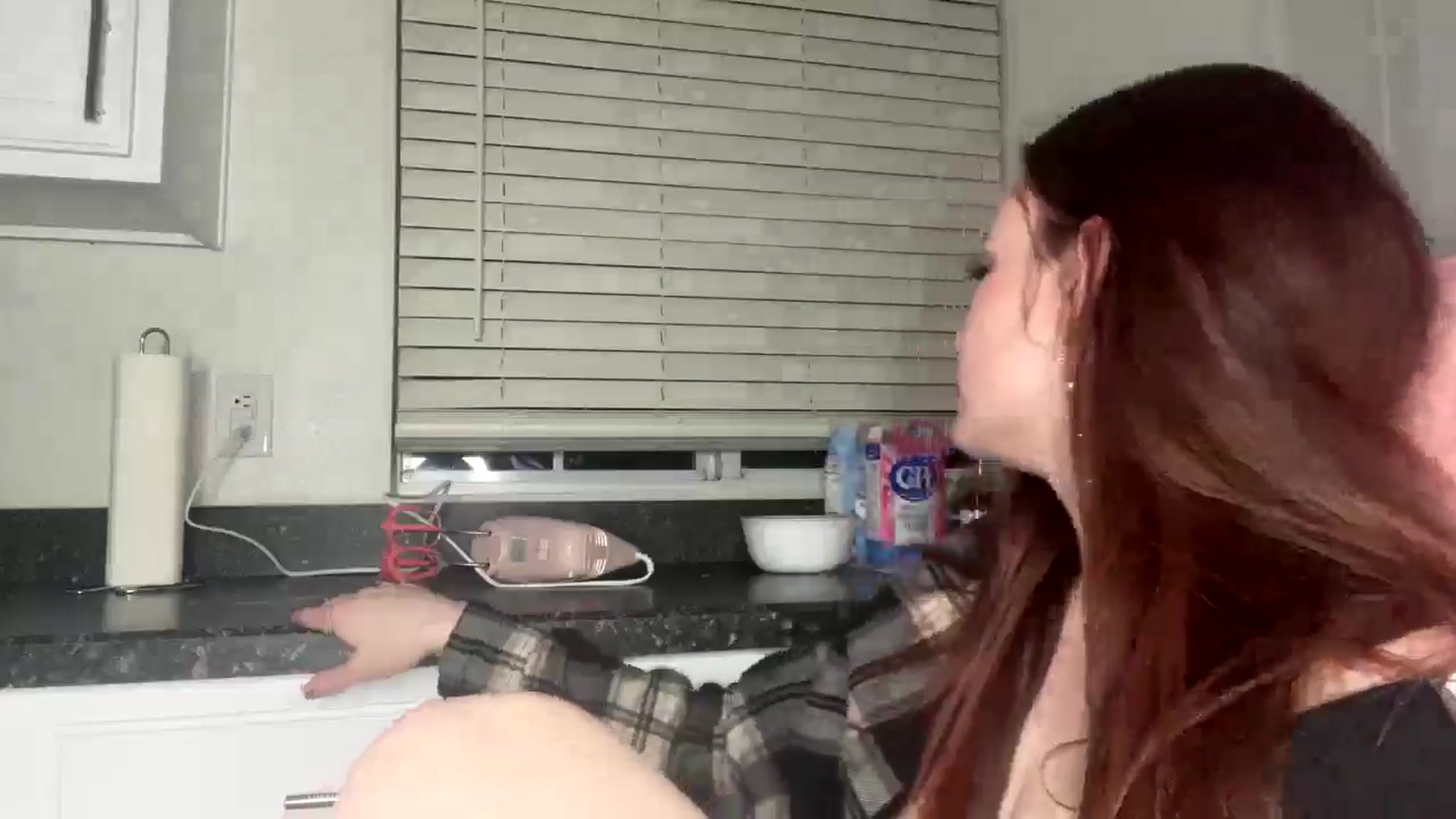 Gallery image thumbnail from RainStormin's myfreecams stream on, 03/08/2025, 12:54 image 3 of 20