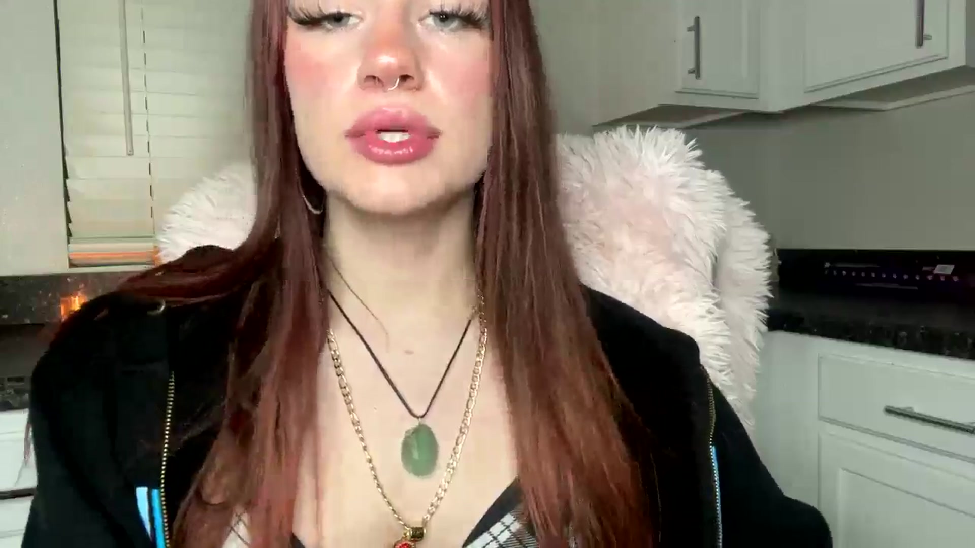 Gallery image thumbnail from RainStormin's myfreecams stream on, 03/09/2025, 08:03 image 8 of 20