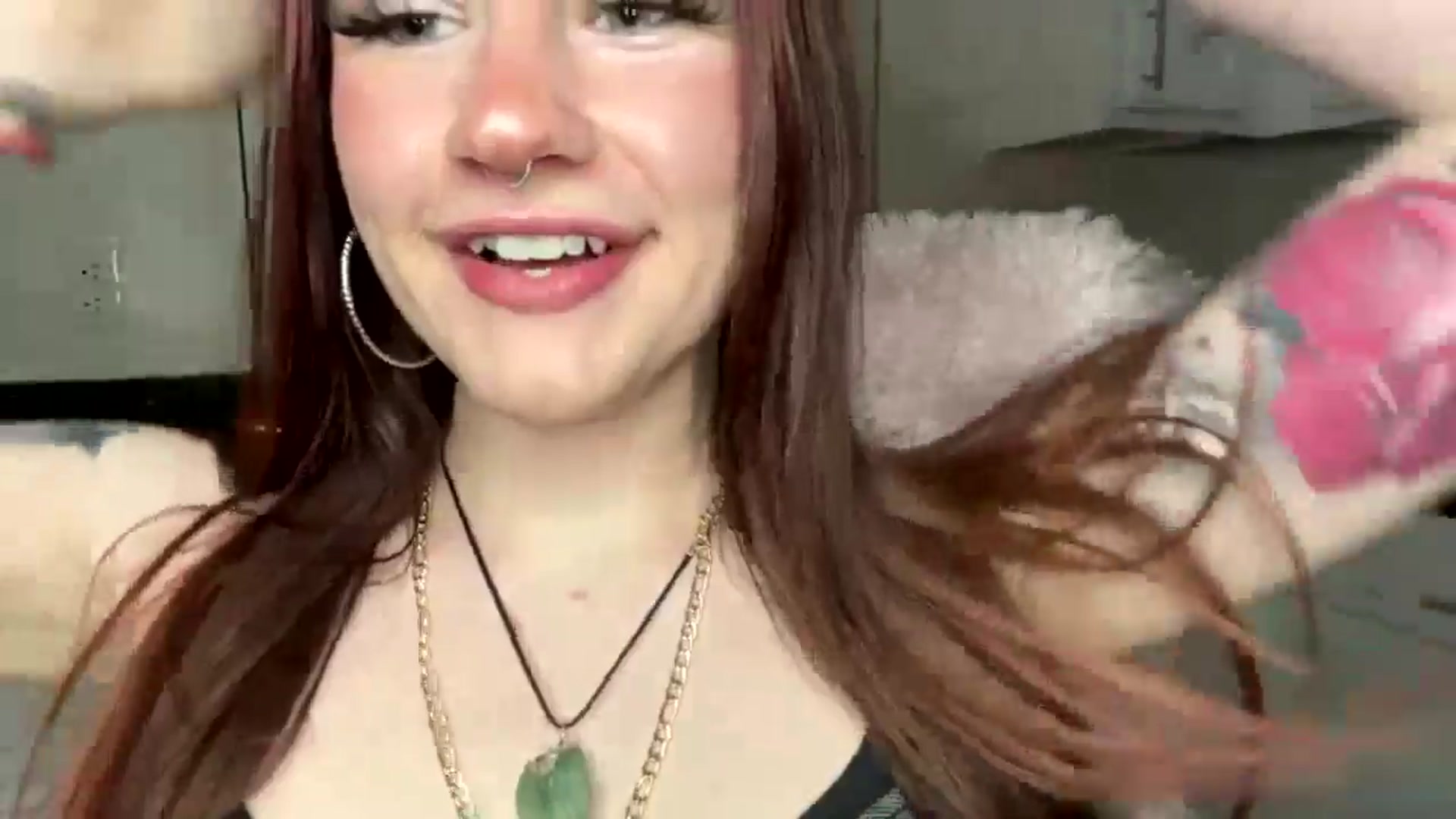 Gallery image thumbnail from RainStormin's myfreecams stream on, 03/09/2025, 08:56 image 12 of 20