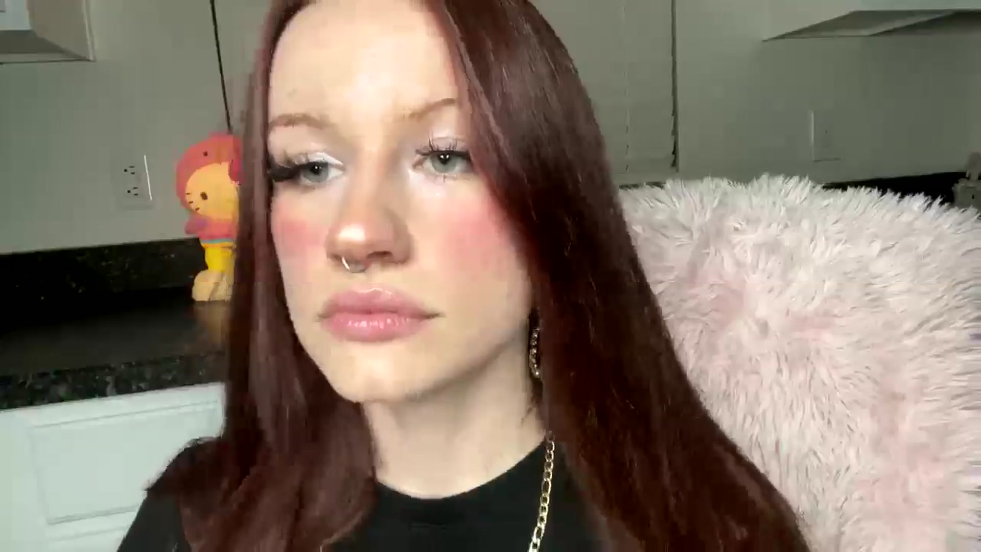 Gallery image thumbnail from RainStormin's myfreecams stream on, 03/10/2025, 06:25 image 5 of 20